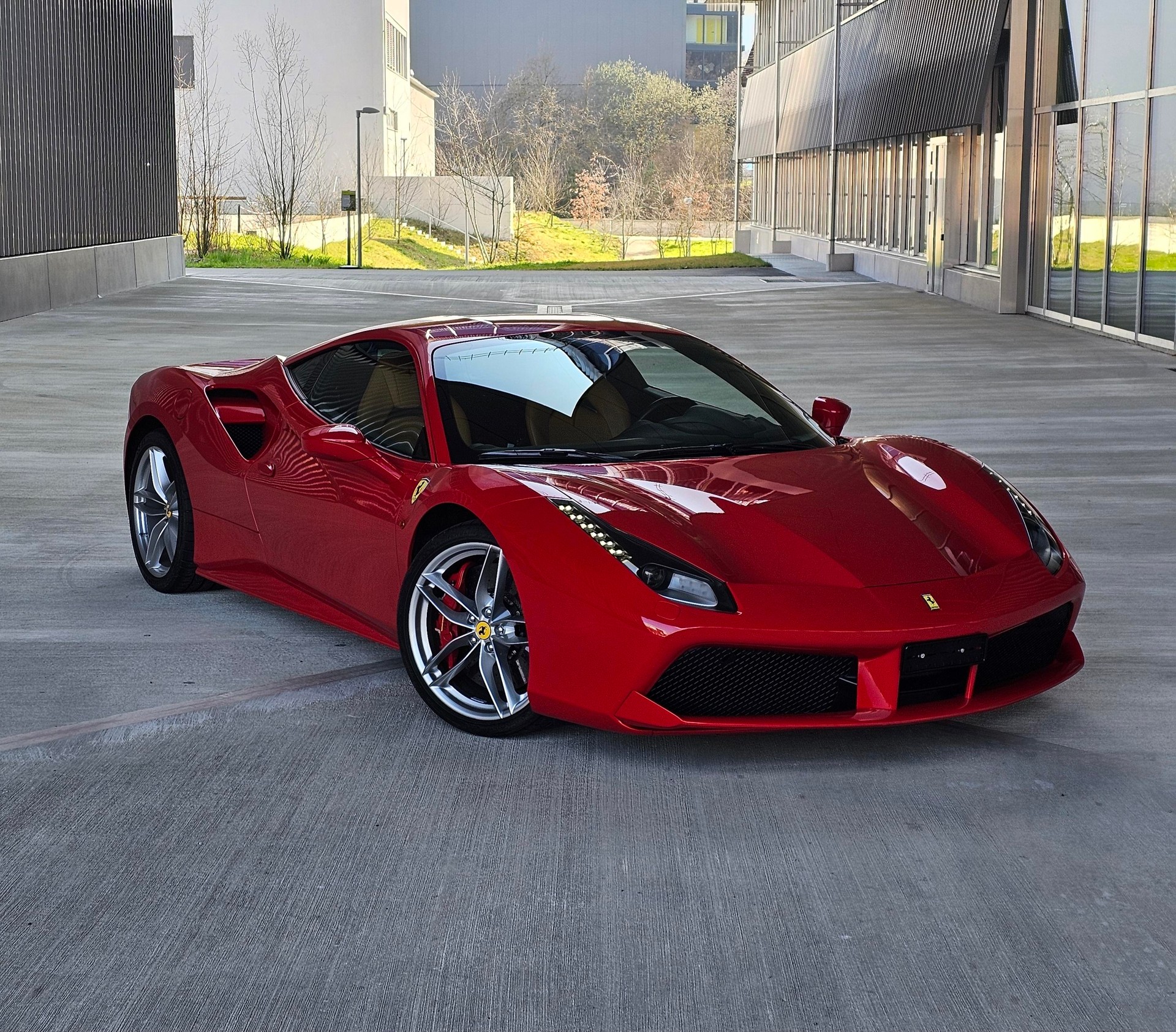 FERRARI 488 GTB 3.9 V8