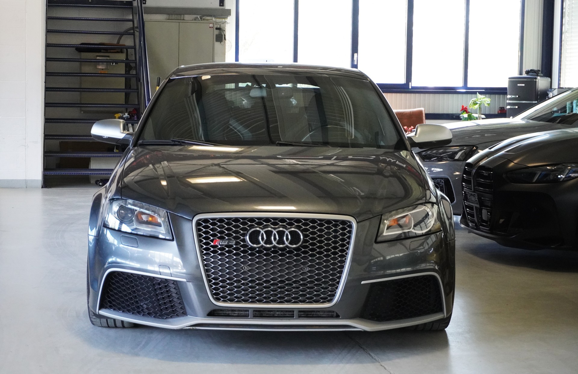 AUDI RS3 Sportback 2.5 TFSI quattro S-tronic-image-2