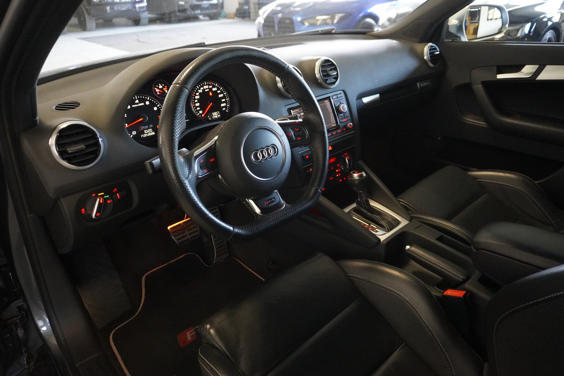AUDI RS3 Sportback 2.5 TFSI quattro S-tronic-image-7