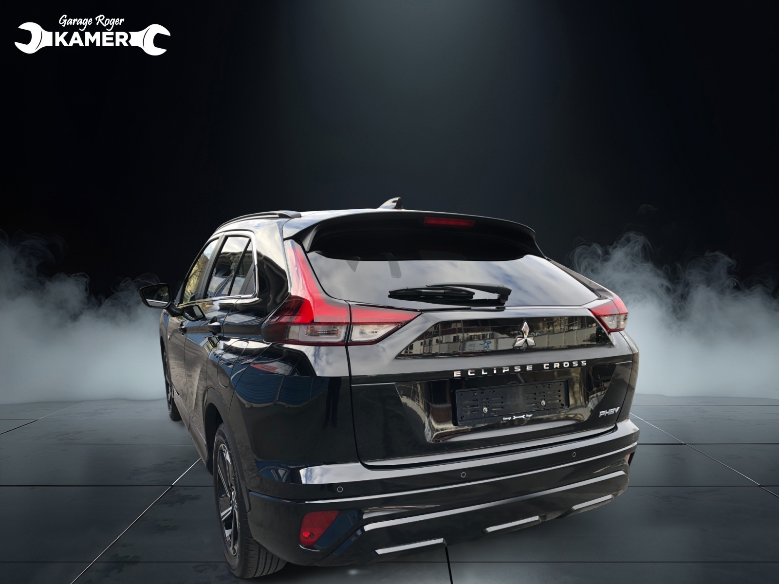 MITSUBISHI Eclipse Cross 2.4 PHEV Diamond 4WD-showroom-element-3