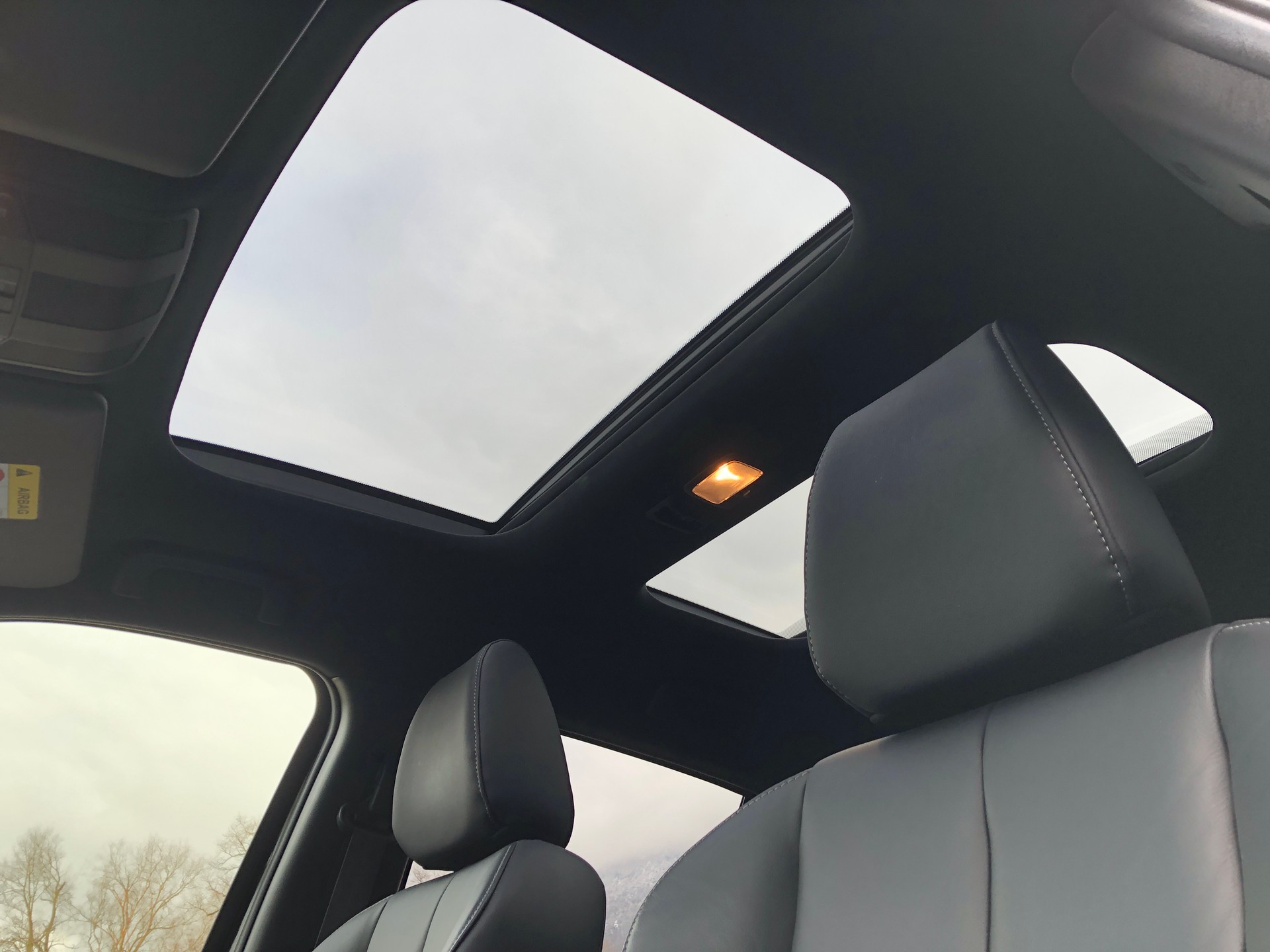 MITSUBISHI Eclipse Cross 2.4 PHEV Diamond 4WD-image-16