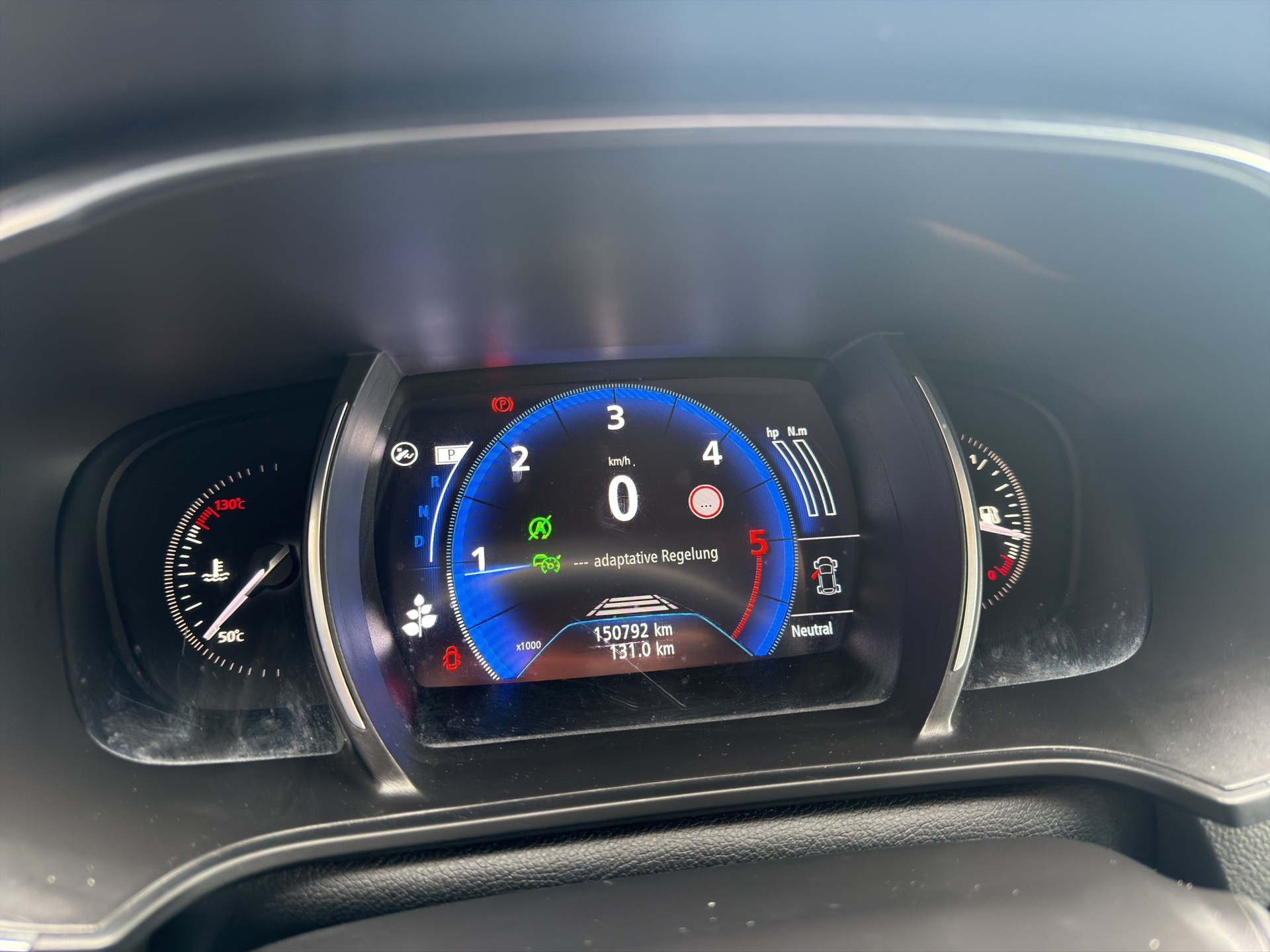 RENAULT Mégane Grandtour 1.5 dCi Business EDC-image-10