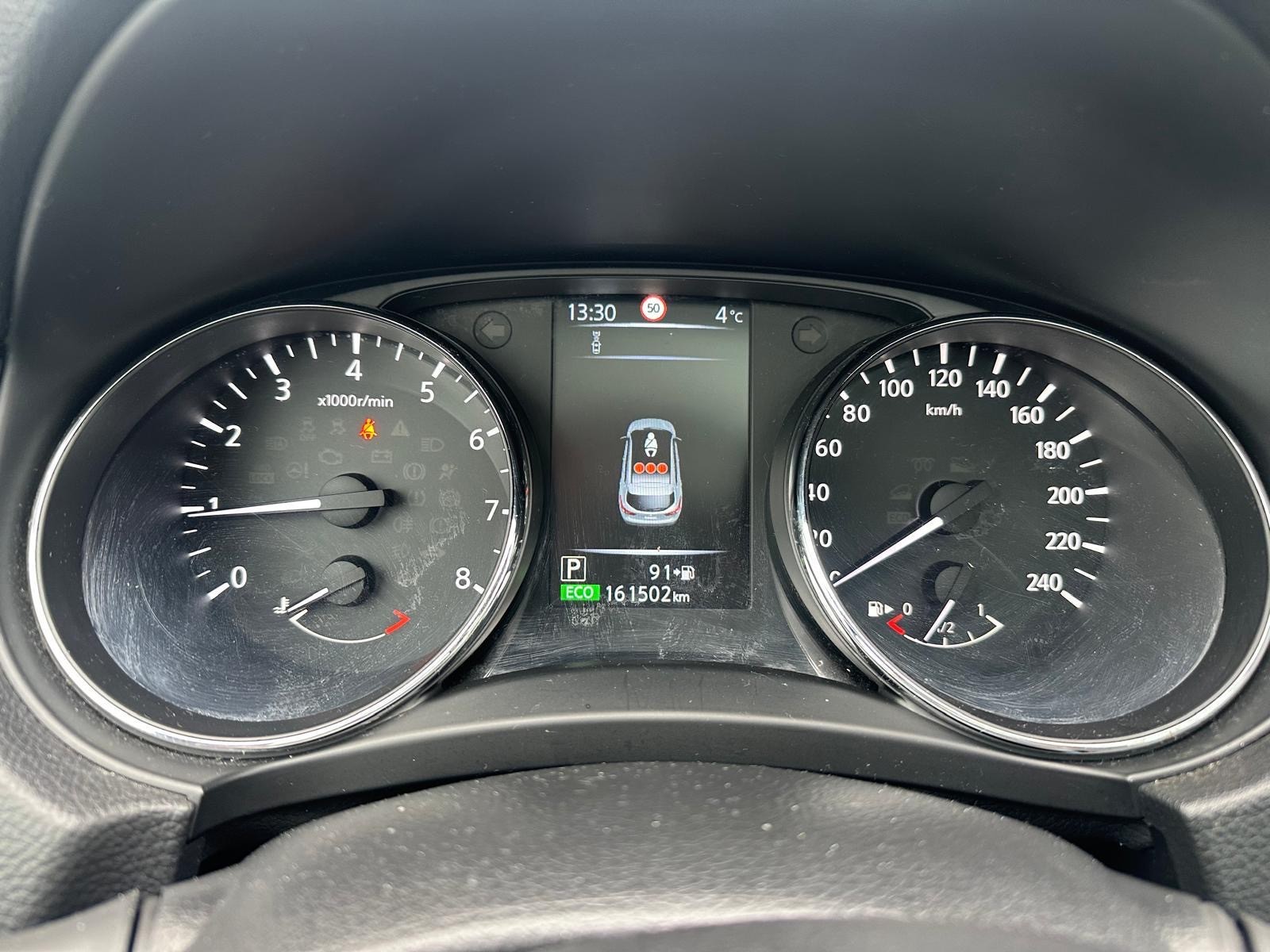 NISSAN Qashqai 1.2 DIG-T tekna Xtronic CVT-image-8