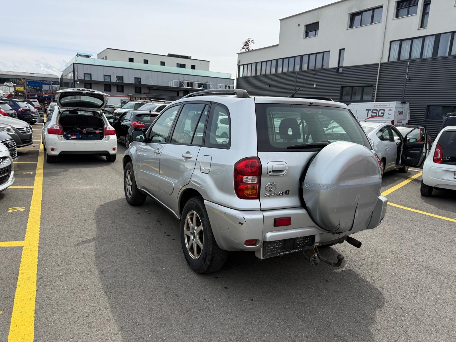 TOYOTA RAV-4 2.0 16V Mountain-image-5