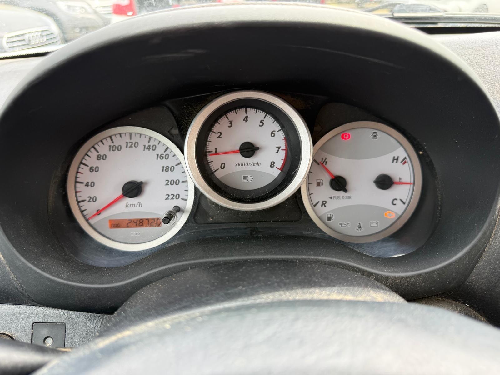 TOYOTA RAV-4 2.0 16V Mountain-image-6