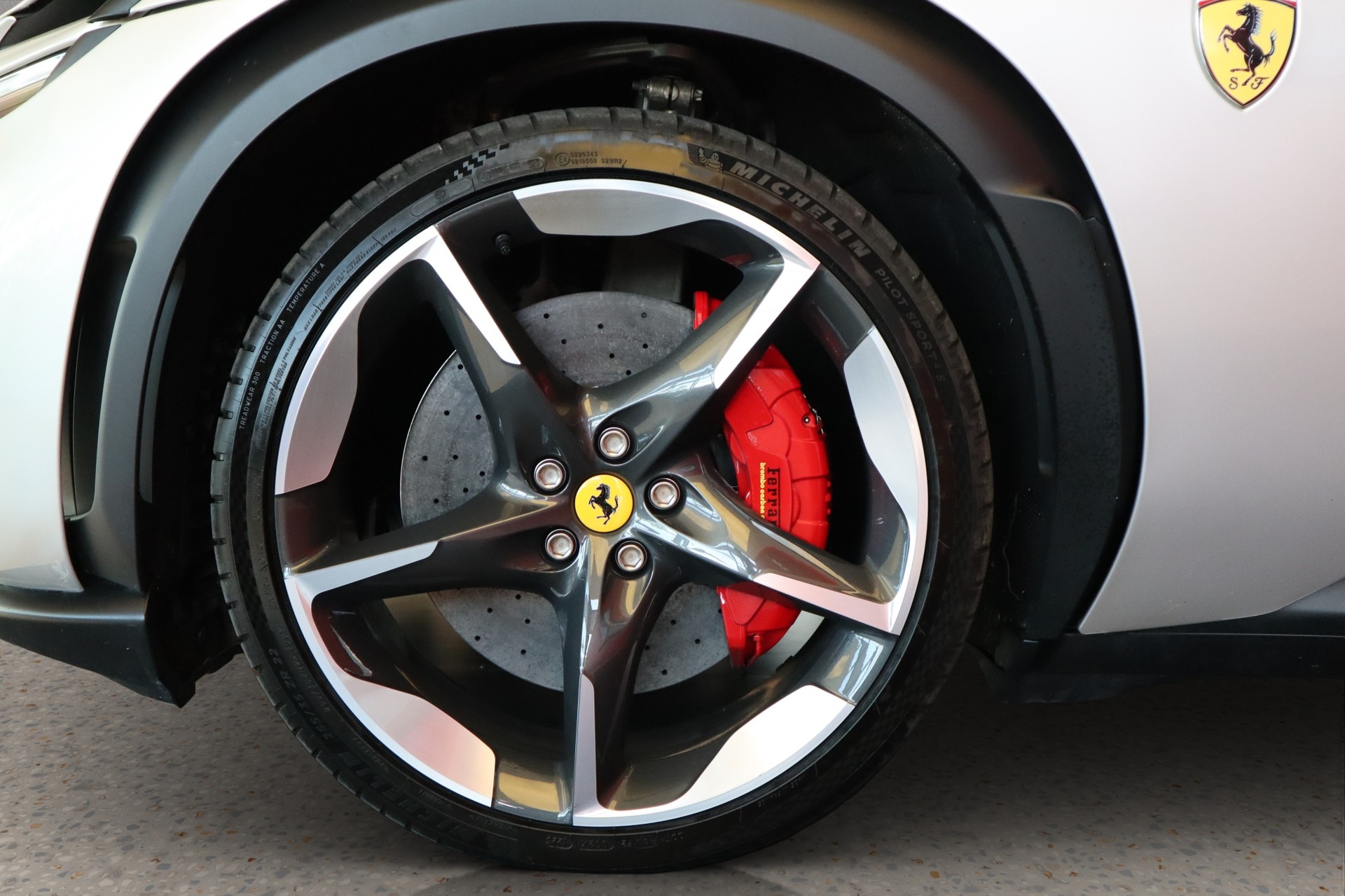 FERRARI Purosangue 6.5 V12-image-24