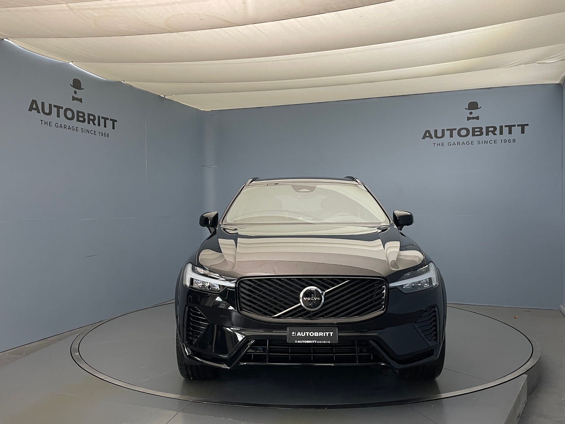 VOLVO XC60 2.0 T8 TE Polestar eAWD-image-1