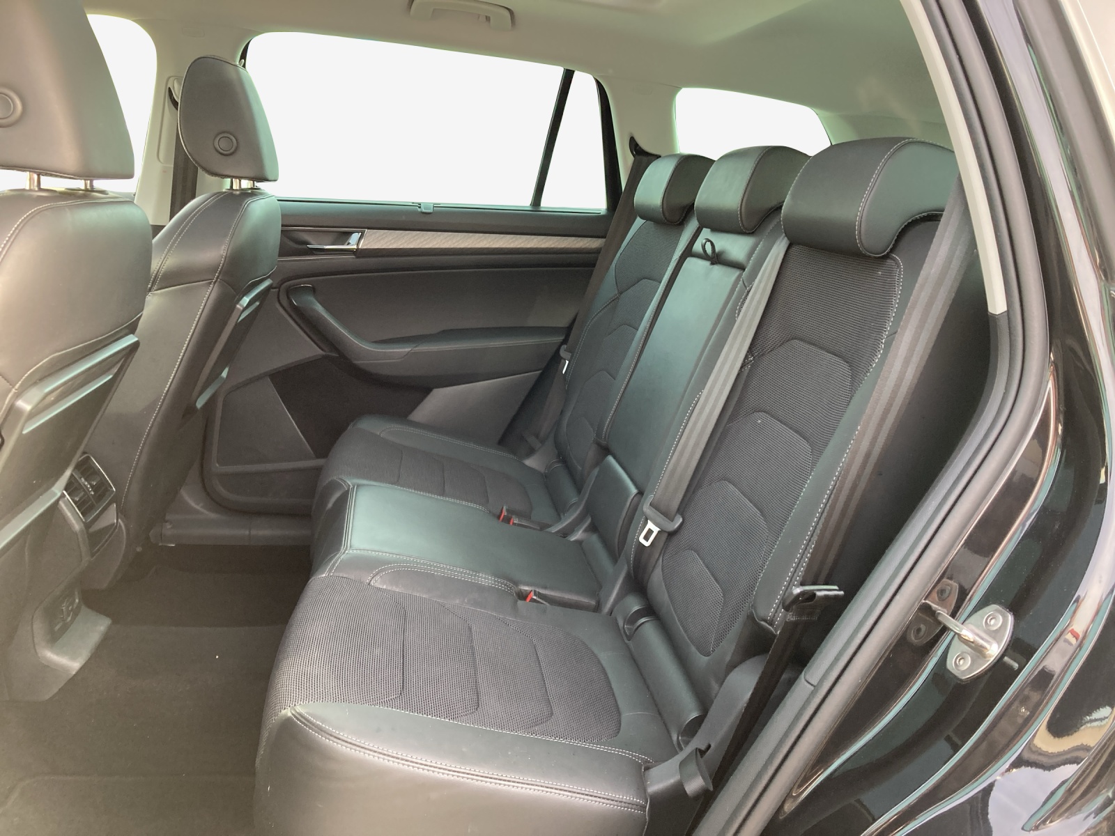 SKODA Kodiaq 2.0 TDI CR Style 4x4 DSG-image-11