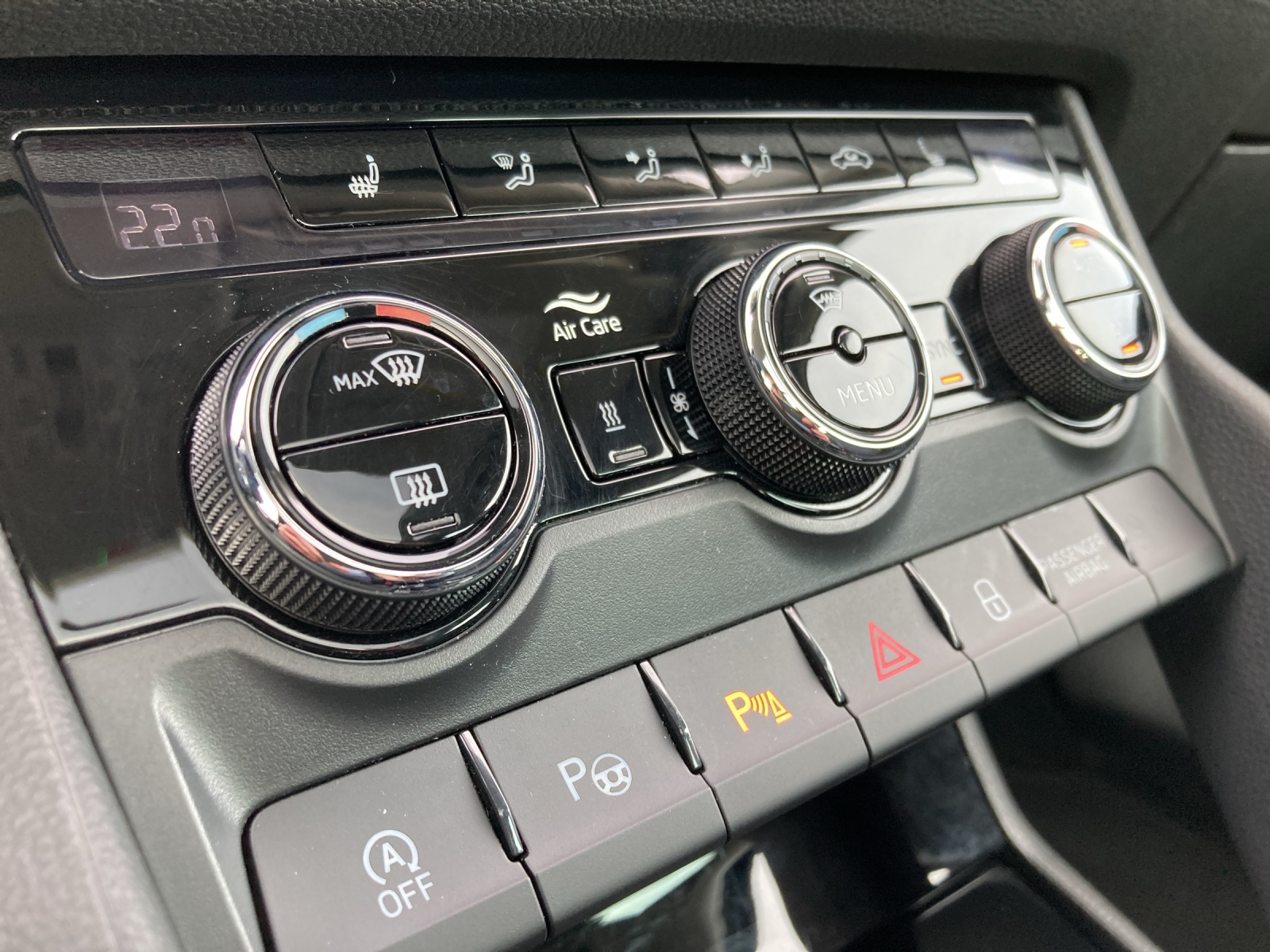 SKODA Kodiaq 2.0 TDI CR Style 4x4 DSG-image-15
