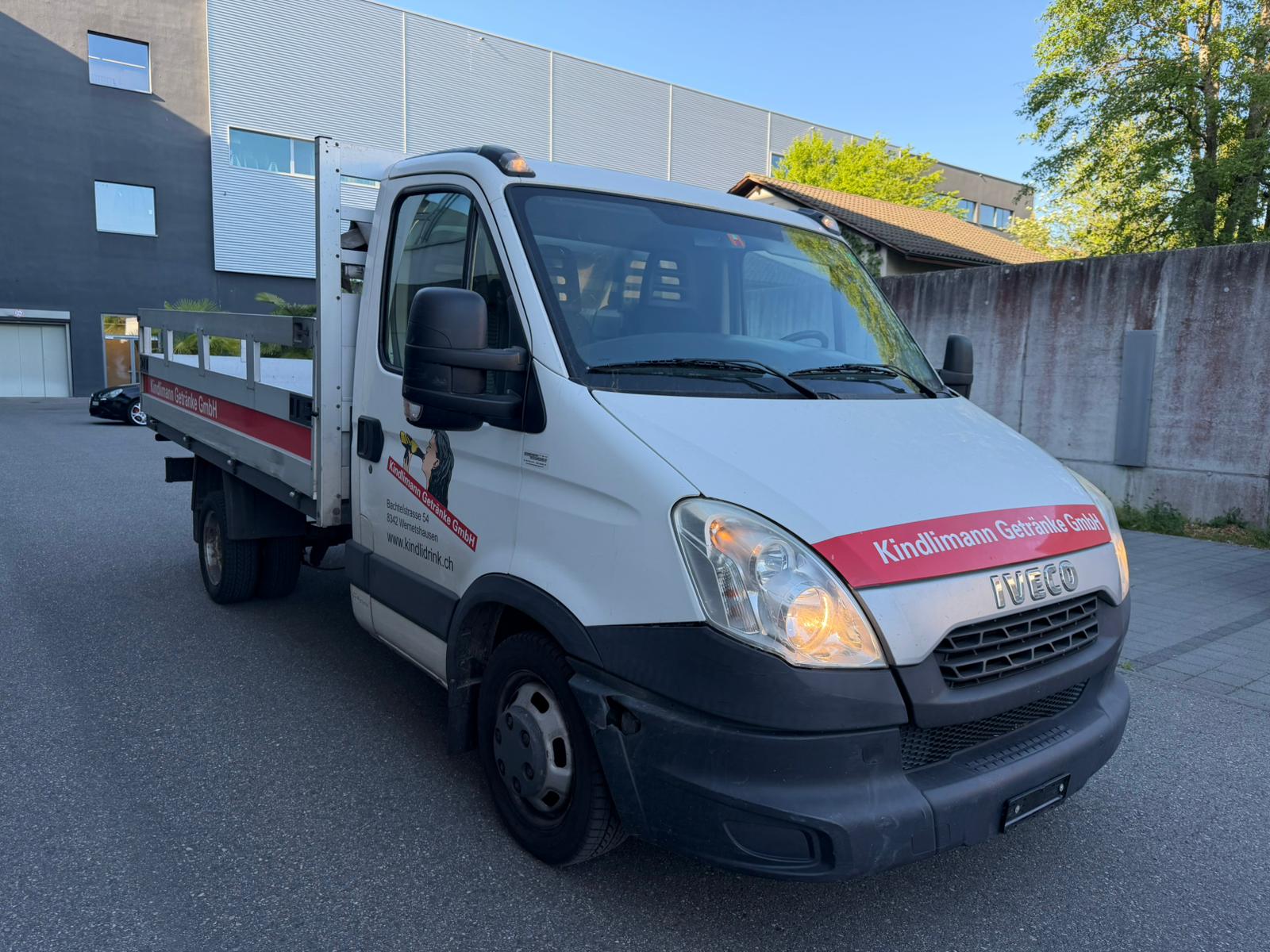 IVECO 35 C 15-image-2