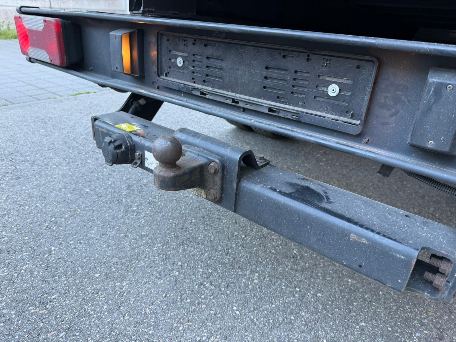 IVECO 35 C 15-image-7