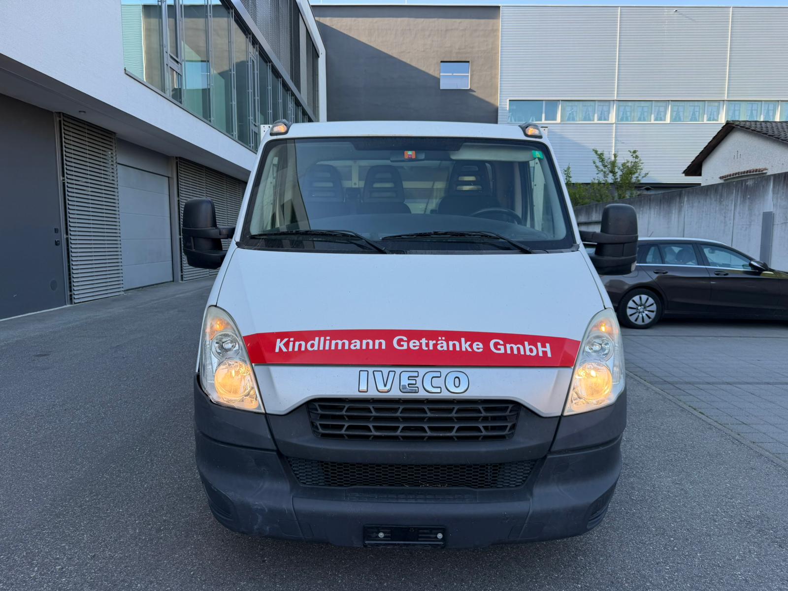 IVECO 35 C 15-image-3