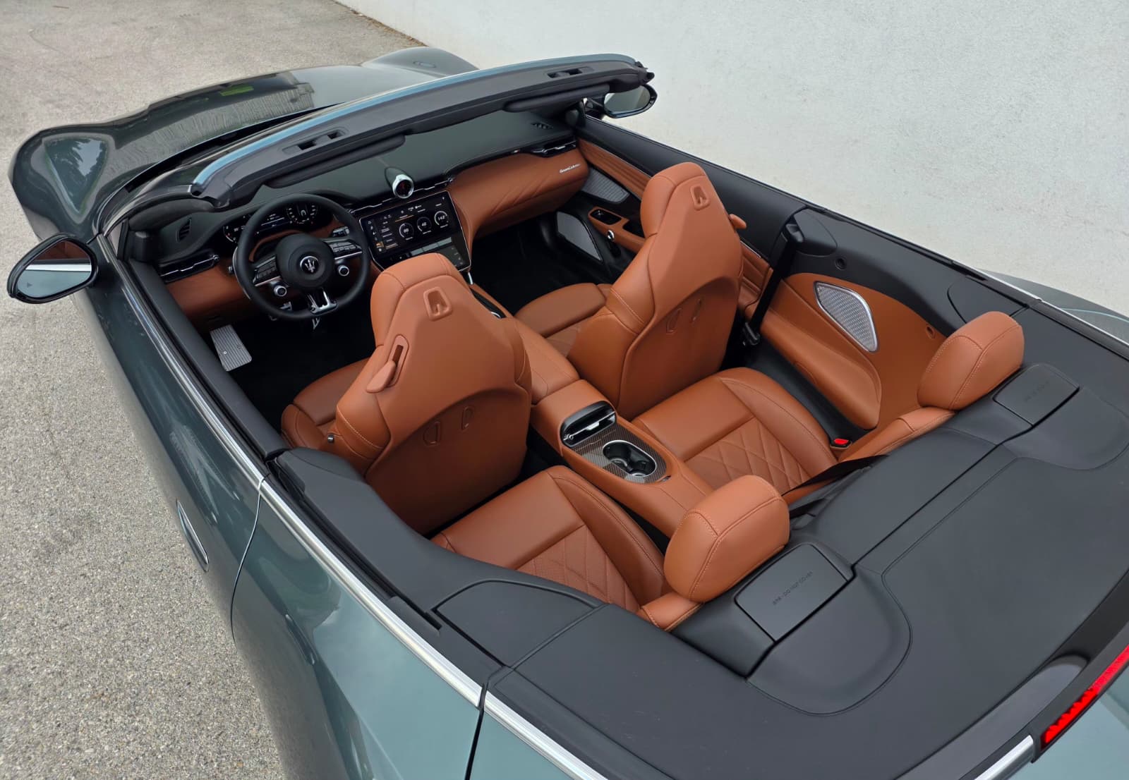 MASERATI GranCabrio Modena-image-9