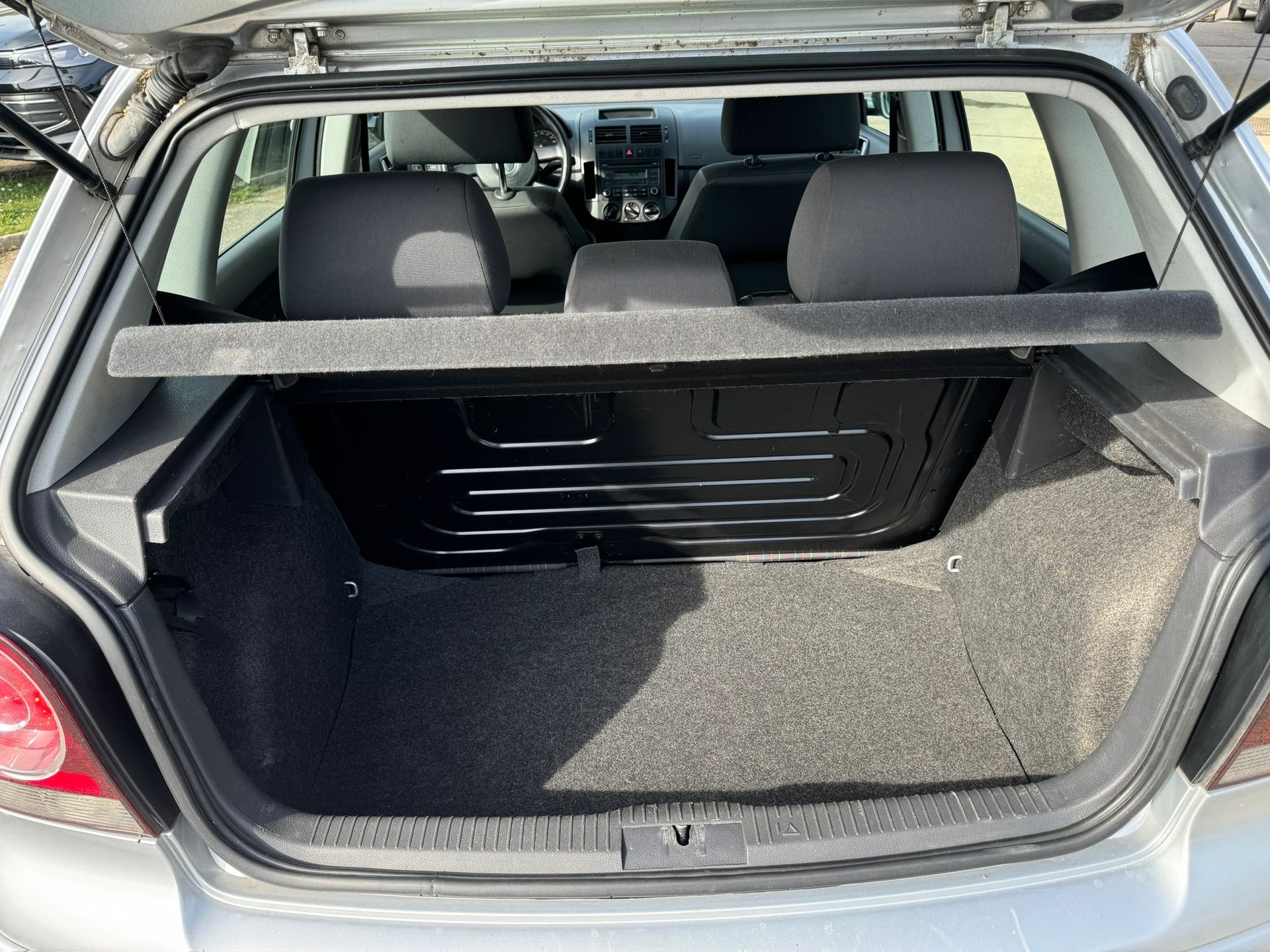 VW Polo 1.2 12V Trendline-image-5