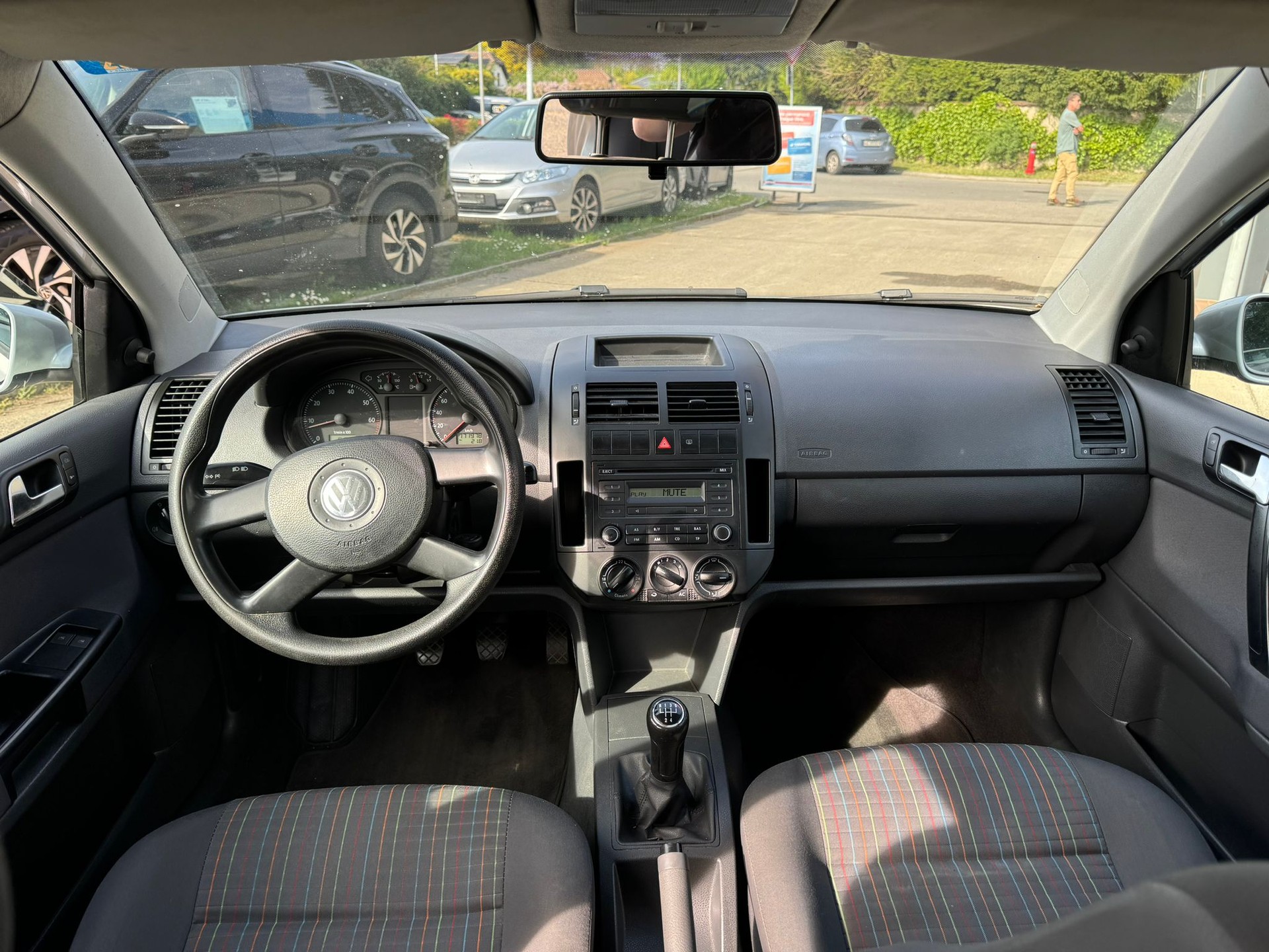 VW Polo 1.2 12V Trendline-image-11