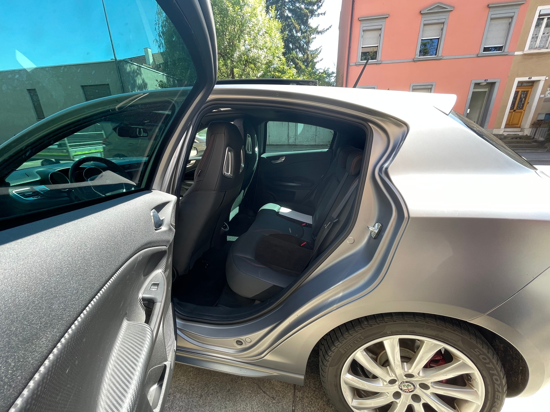 ALFA ROMEO Giulietta 1750 TBi Veloce TCT, Frisch ab MFK 05.2026-image-19