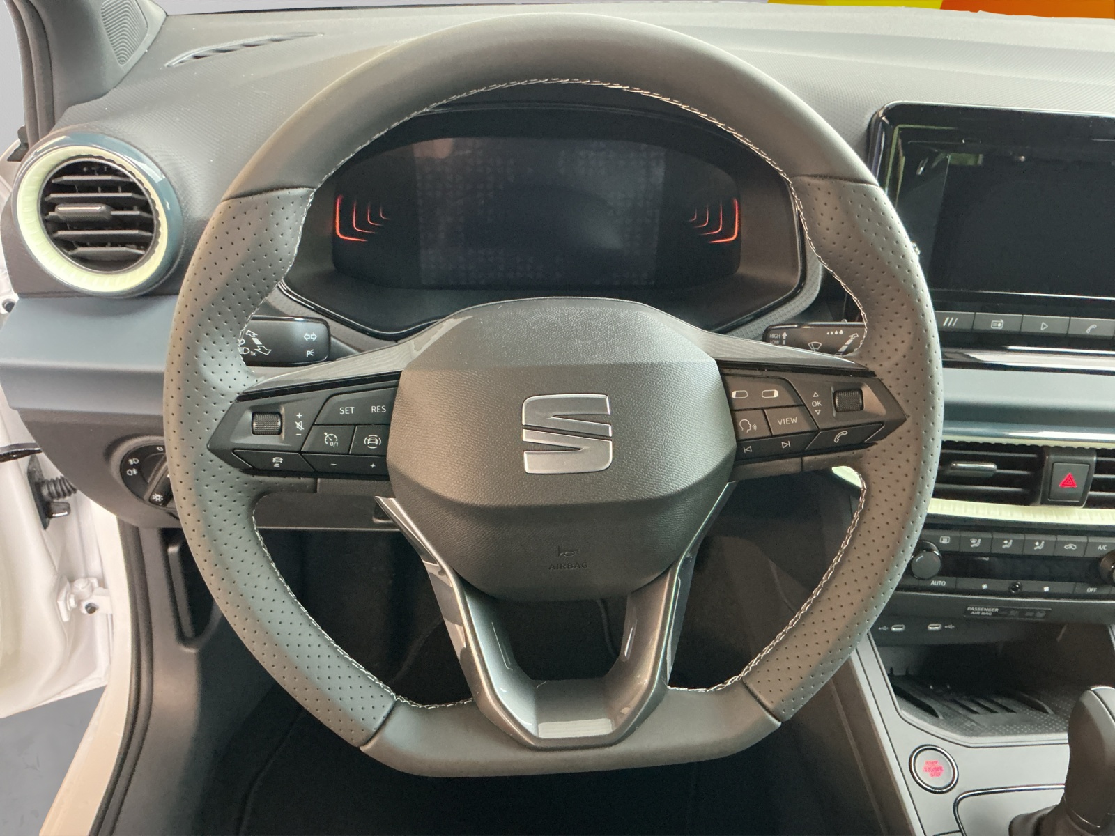 SEAT Ibiza 1.0 EcoTSI Style DSG-image-5