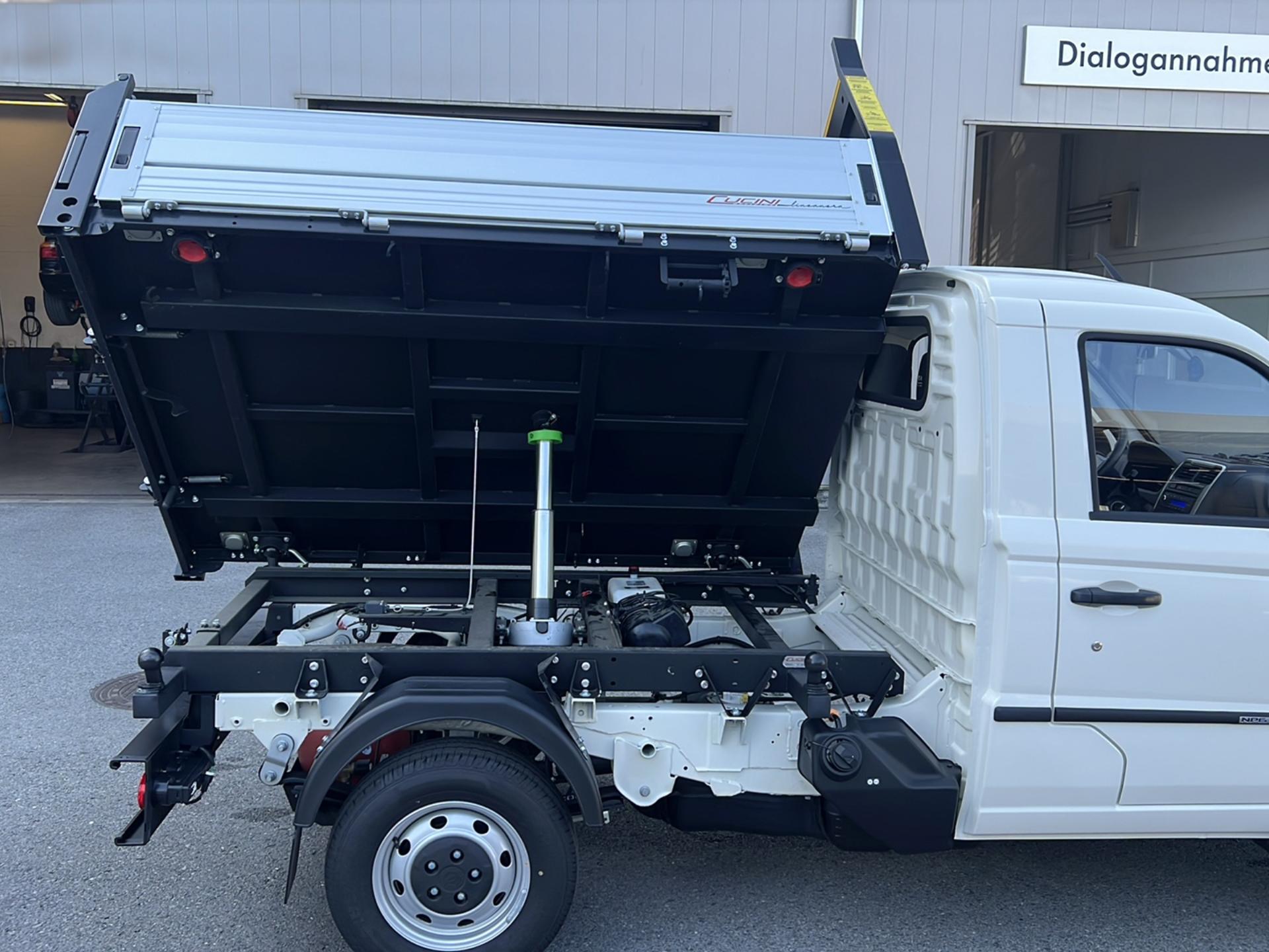 PIAGGIO Porter Kipper 1.5 CNG Pro Short Range-image-19