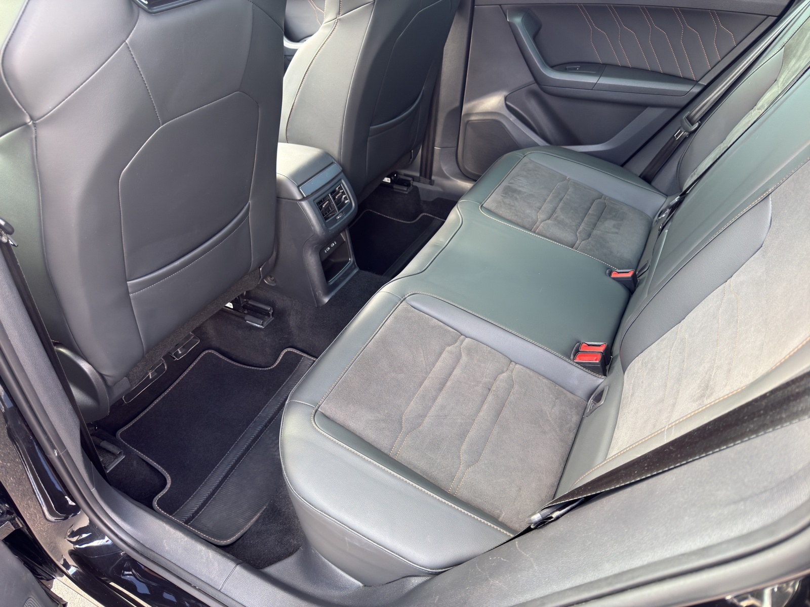 CUPRA Ateca 2.0TSI VZ 4Drive DSG-image-11