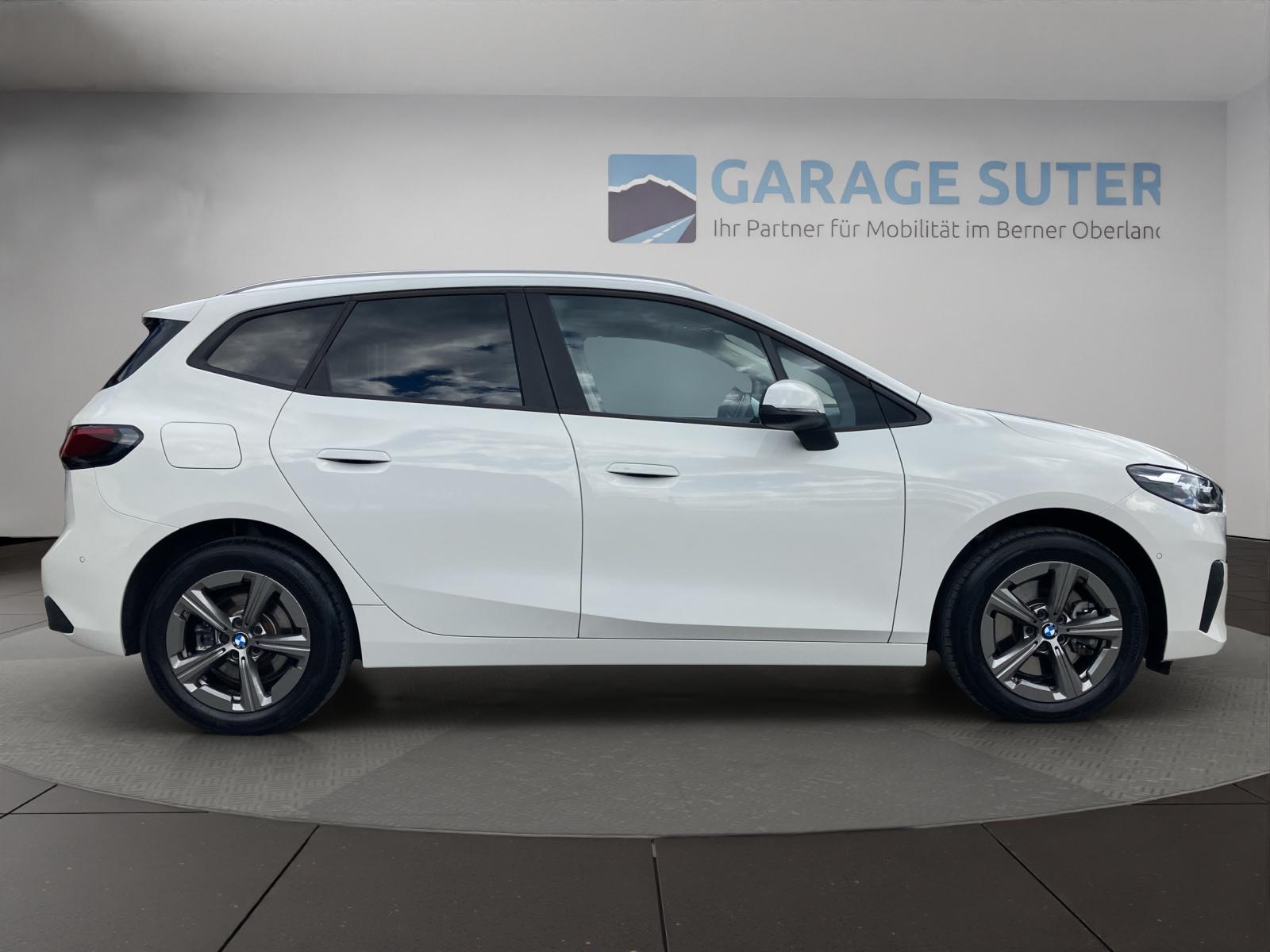 BMW 223d xDrive Active Tourer-image-5