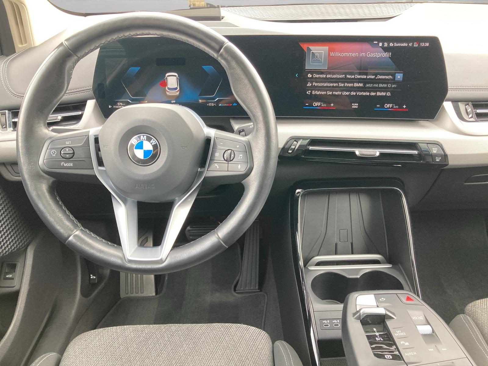 BMW 223d xDrive Active Tourer-image-8