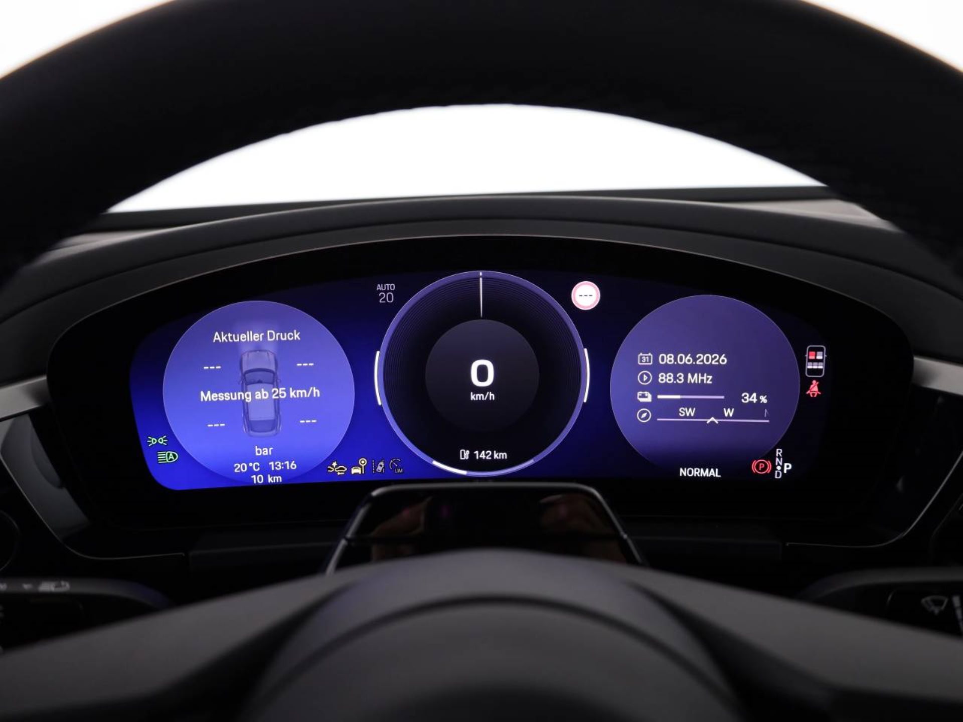PORSCHE Macan 4-image-16