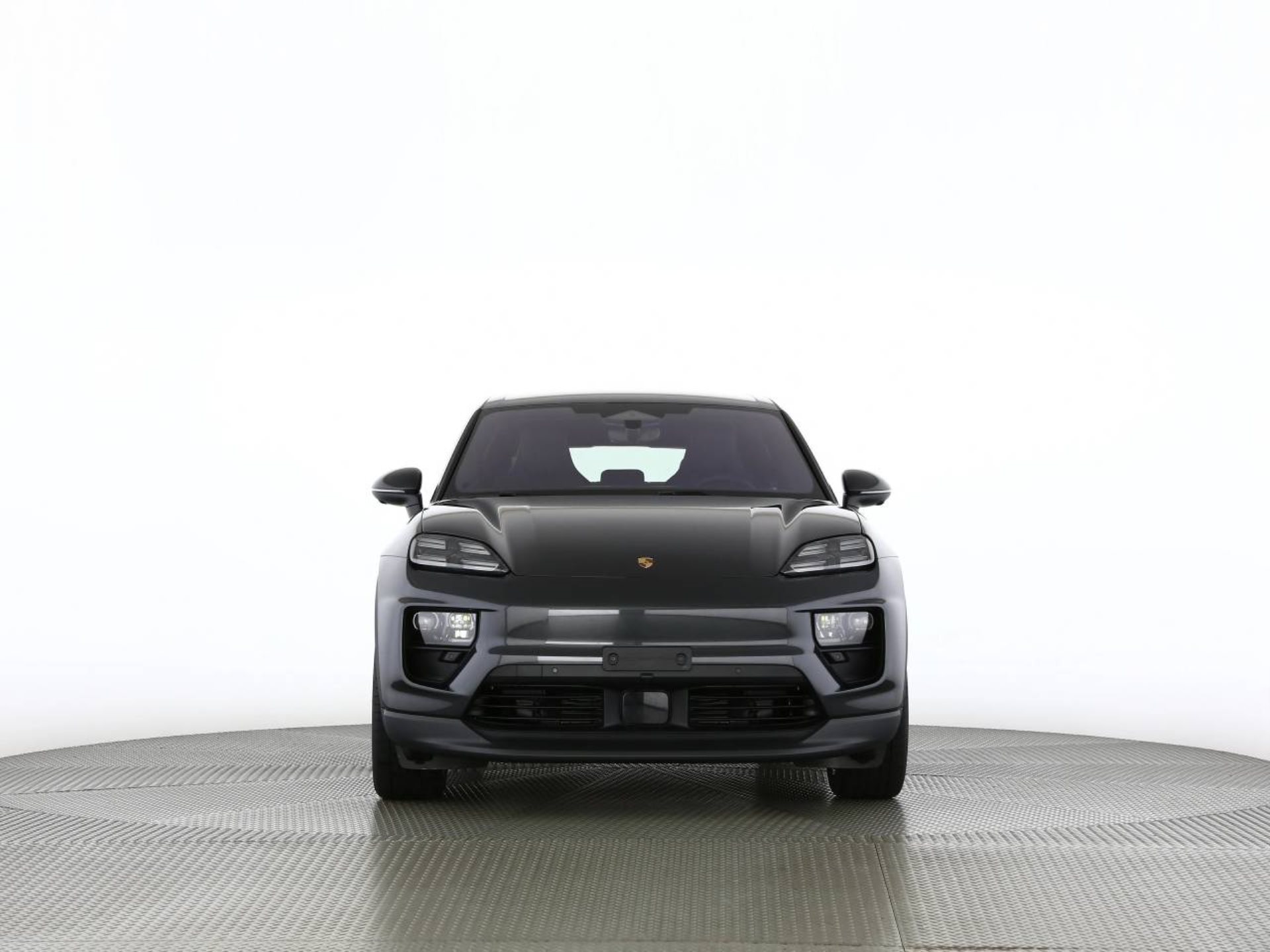 PORSCHE Macan 4-image-13