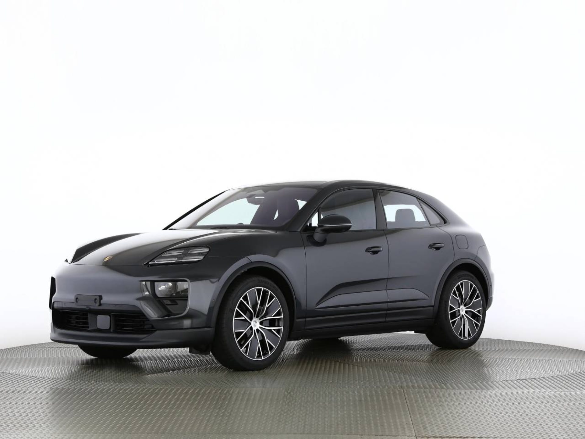 PORSCHE Macan 4-image-10