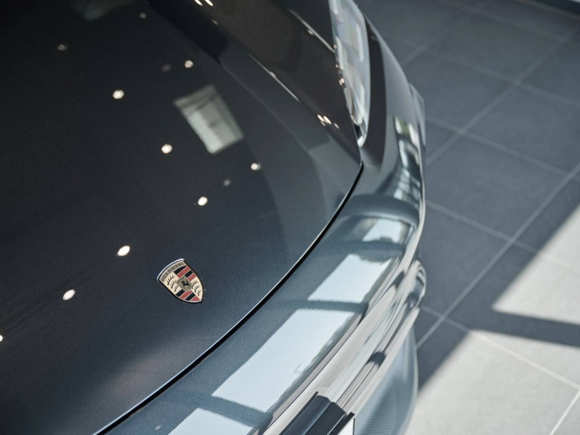 PORSCHE Macan 4-image-26