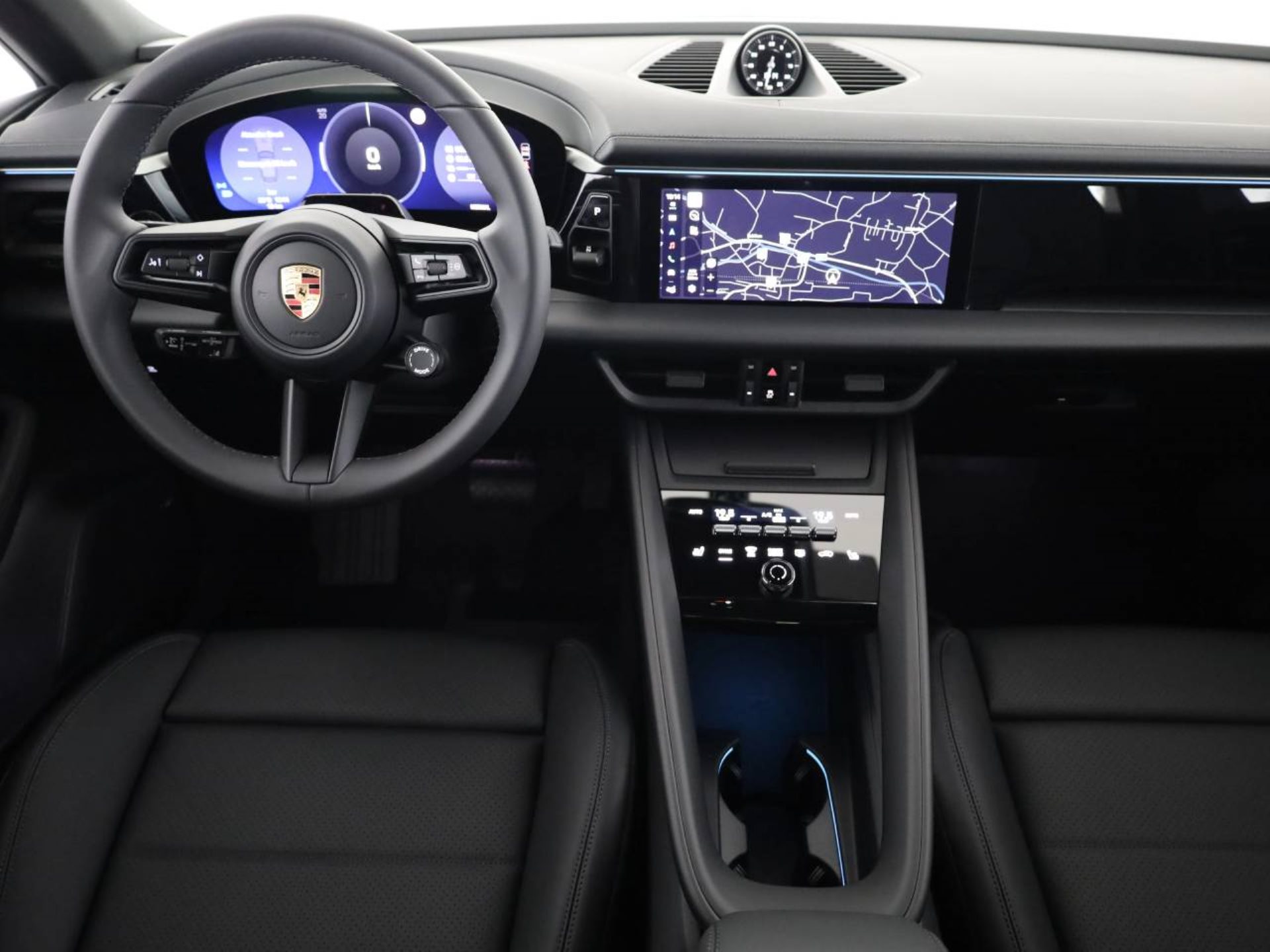 PORSCHE Macan 4-image-19