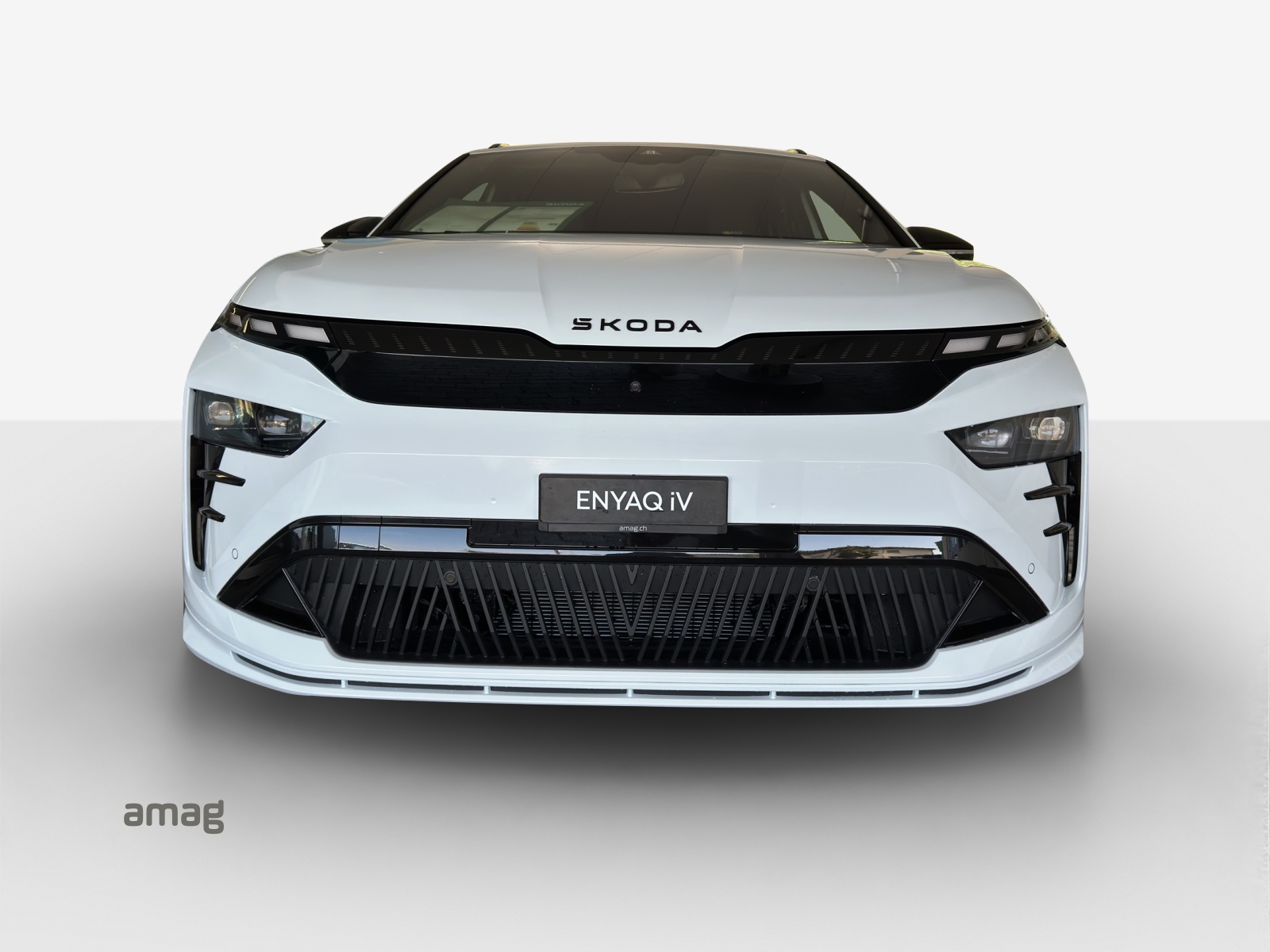 SKODA Enyaq 4x4 RS-image-6