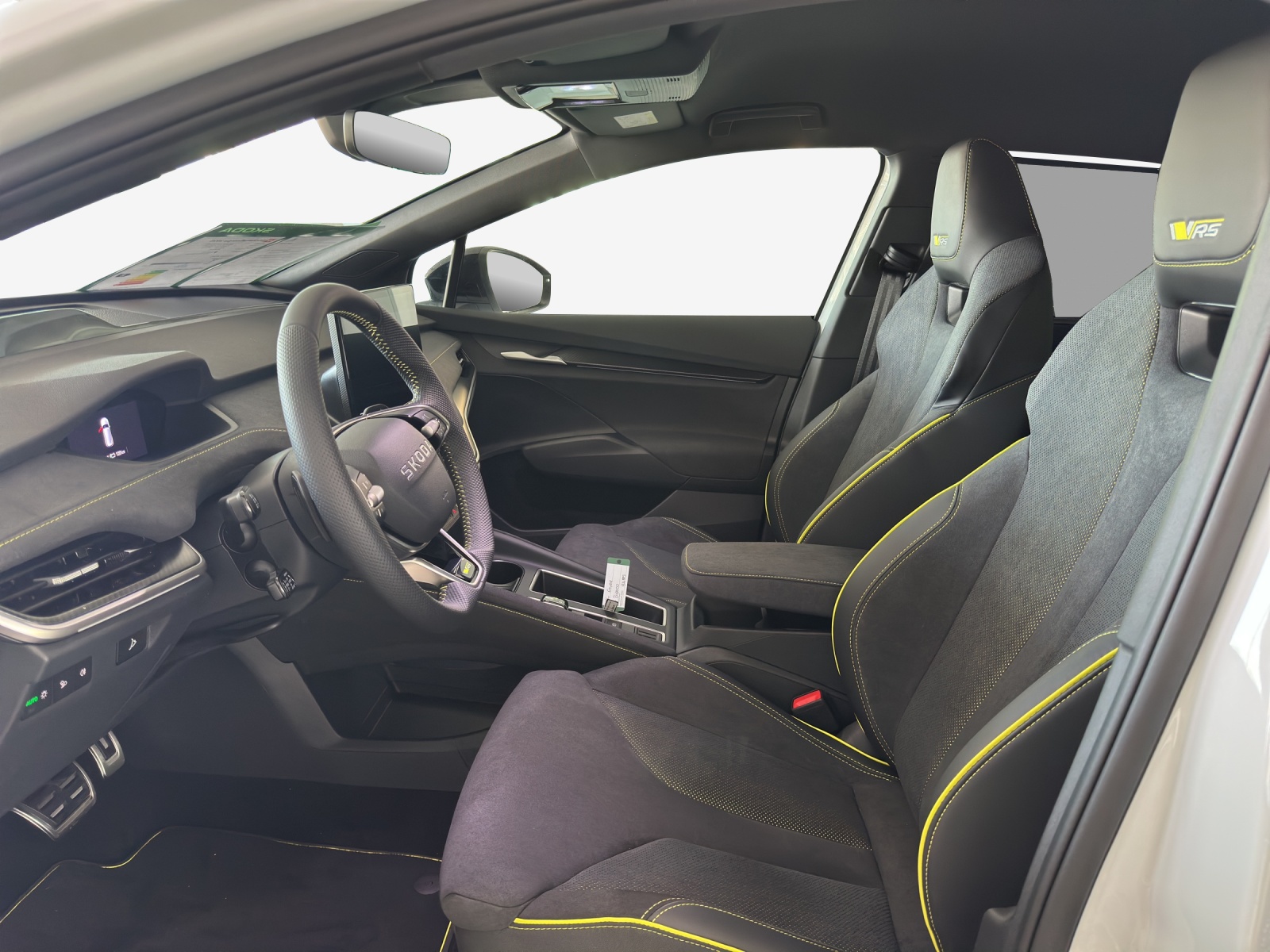 SKODA Enyaq 4x4 RS-image-7