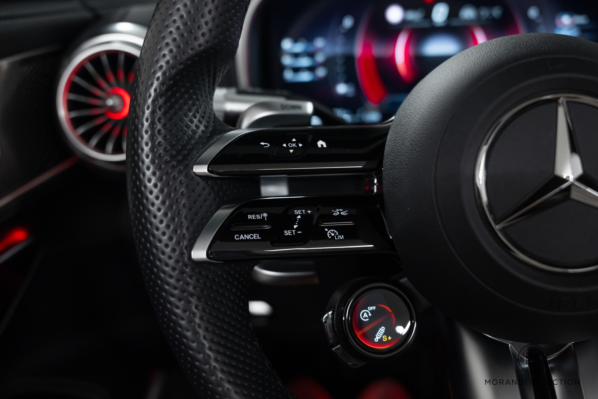 MERCEDES-BENZ AMG SL 63 4matic+-image-26