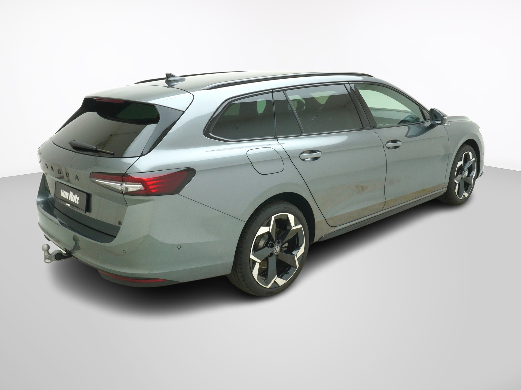 SKODA Superb 1.5 TSI Plug-in-Hybrid Sportline DSG-image-4