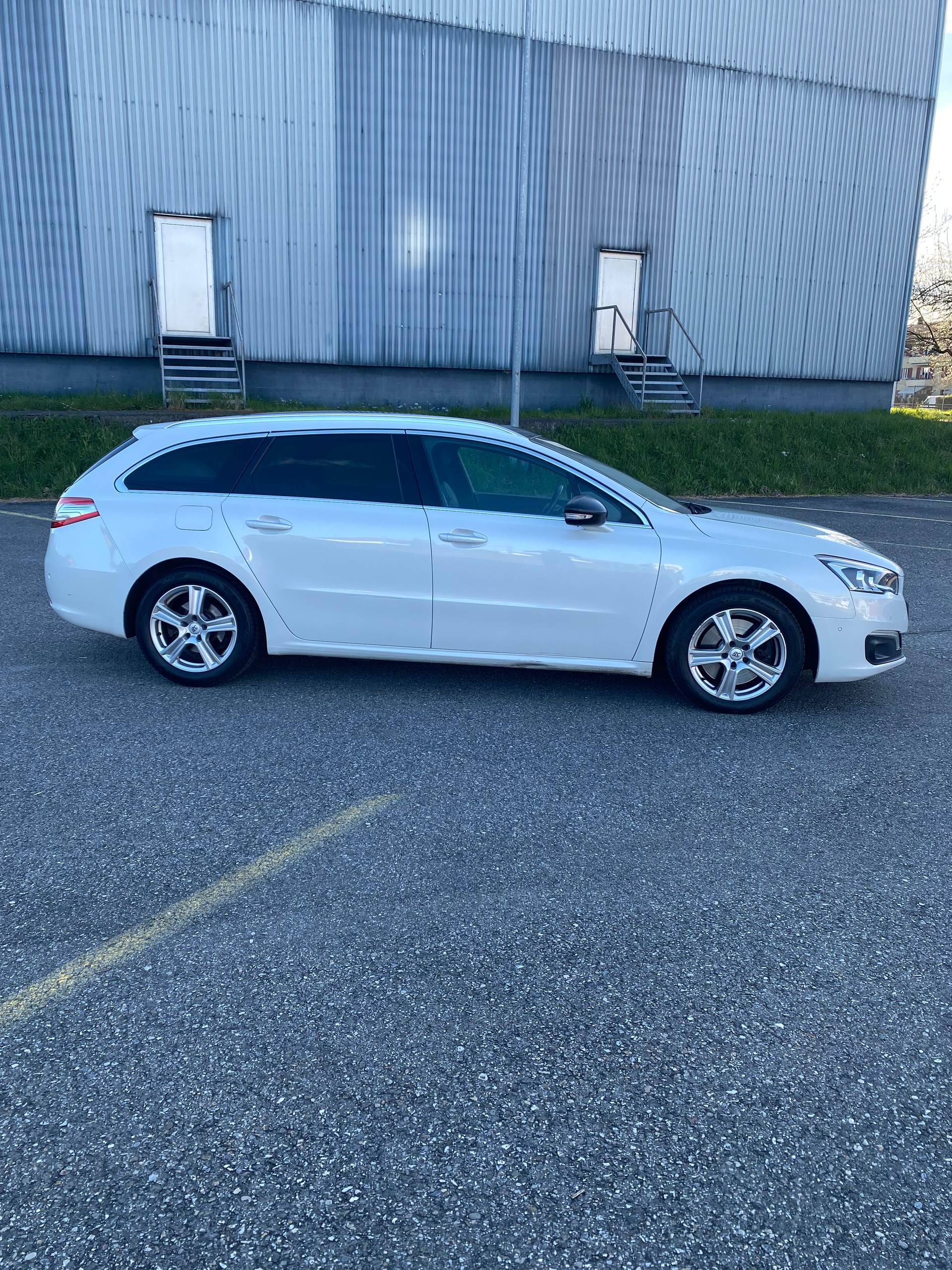 PEUGEOT 508 SW 2.0 BlueHDi GT EAT6-image-7