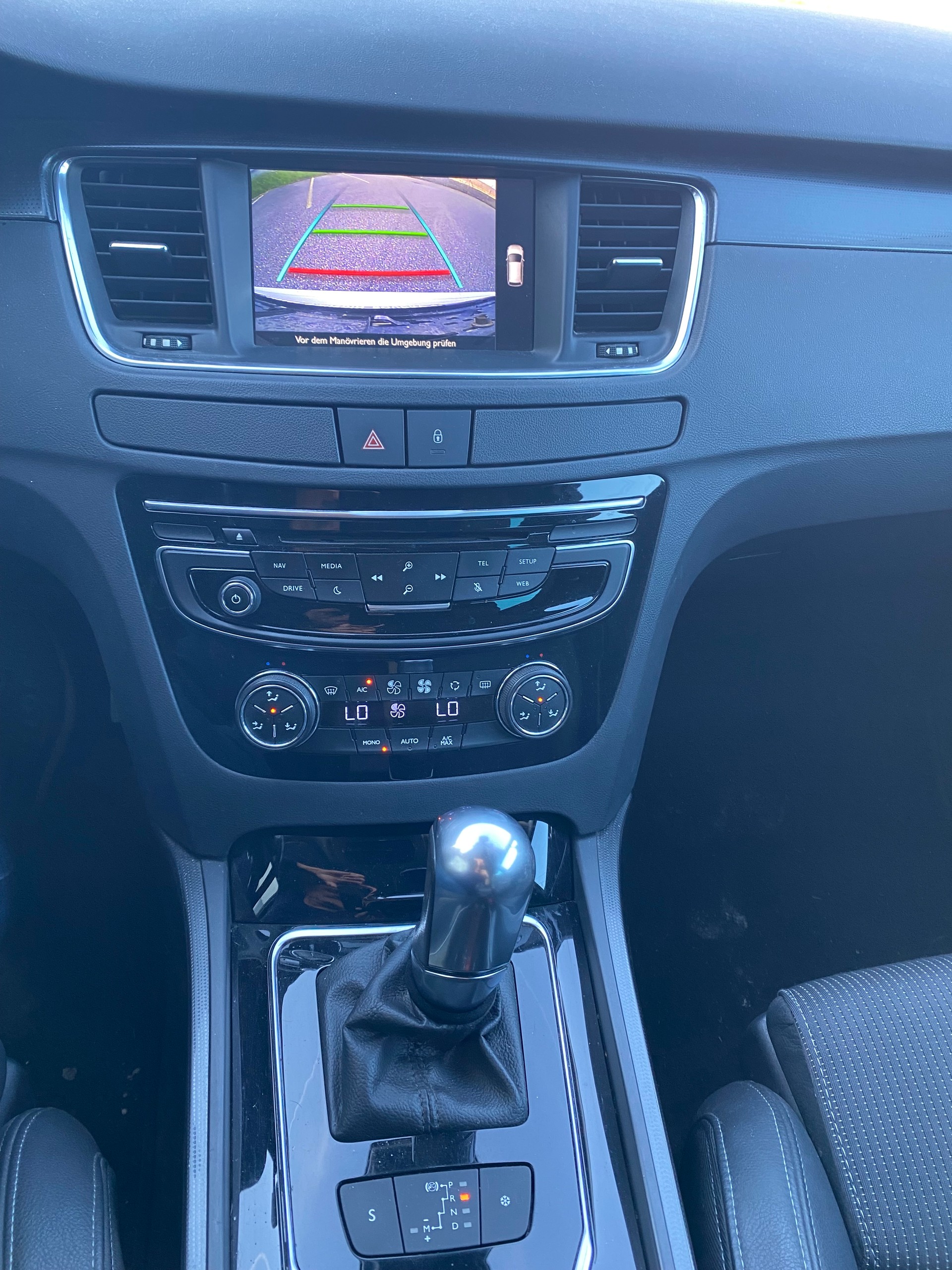 PEUGEOT 508 SW 2.0 BlueHDi GT EAT6-image-4