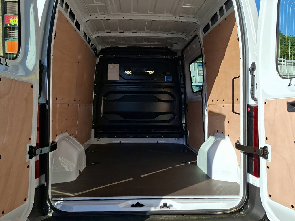 RENAULT Master Kaw. 3.5 t L2H2 2.0 Blue dCi 150-image-5