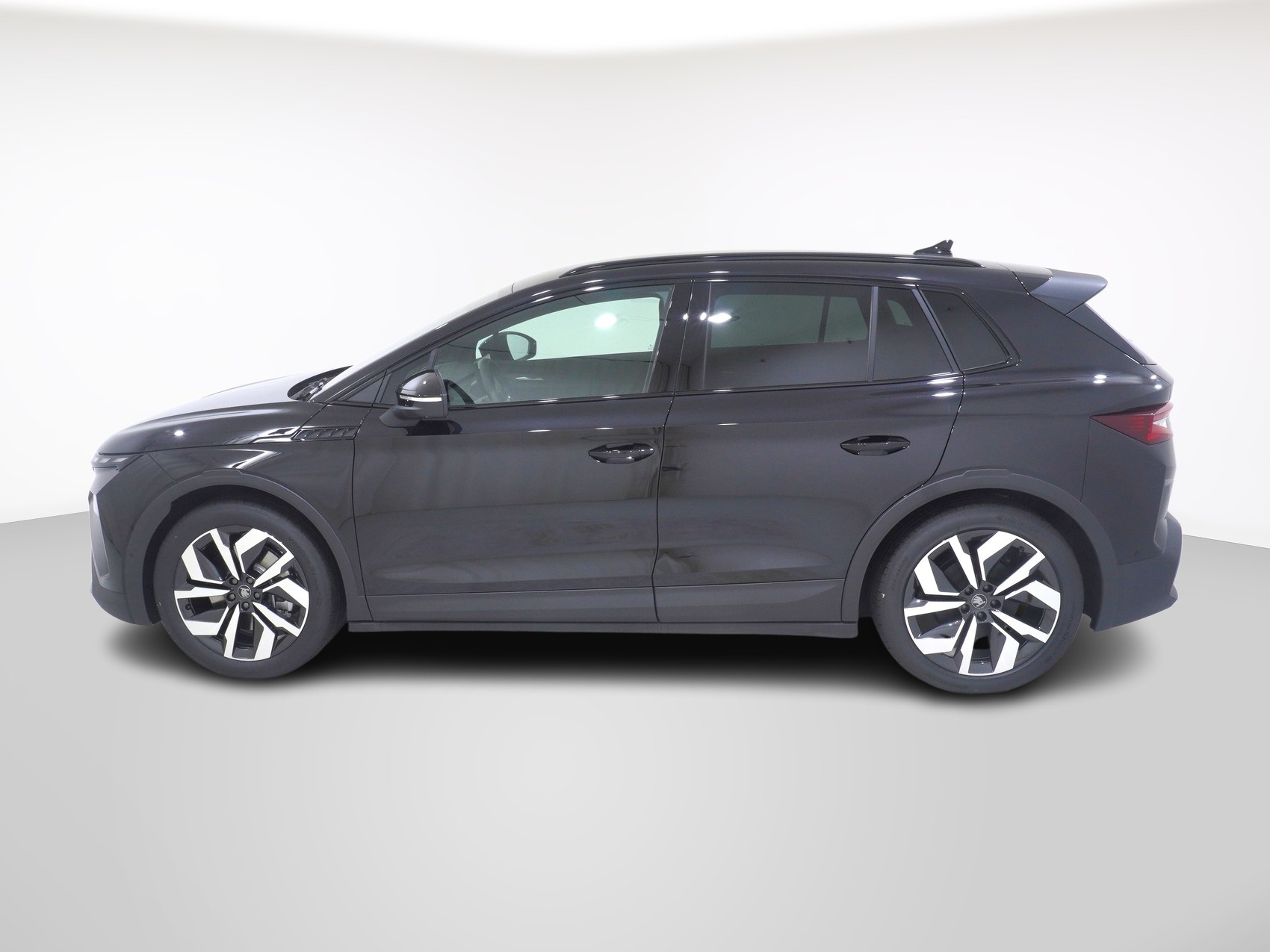 SKODA Elroq 85x SportLine MAXX 4x4-image-1