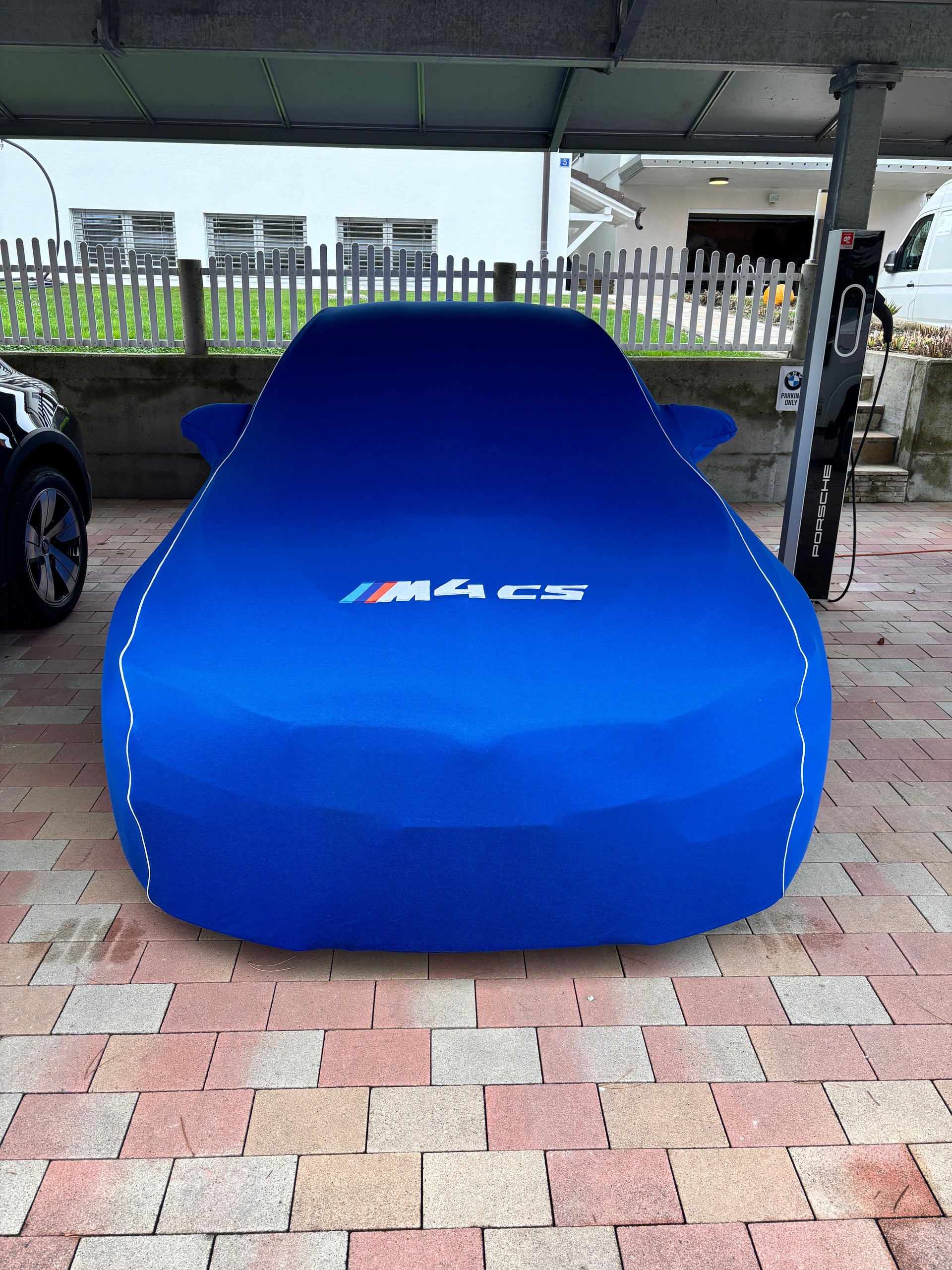 BMW M4-image-1