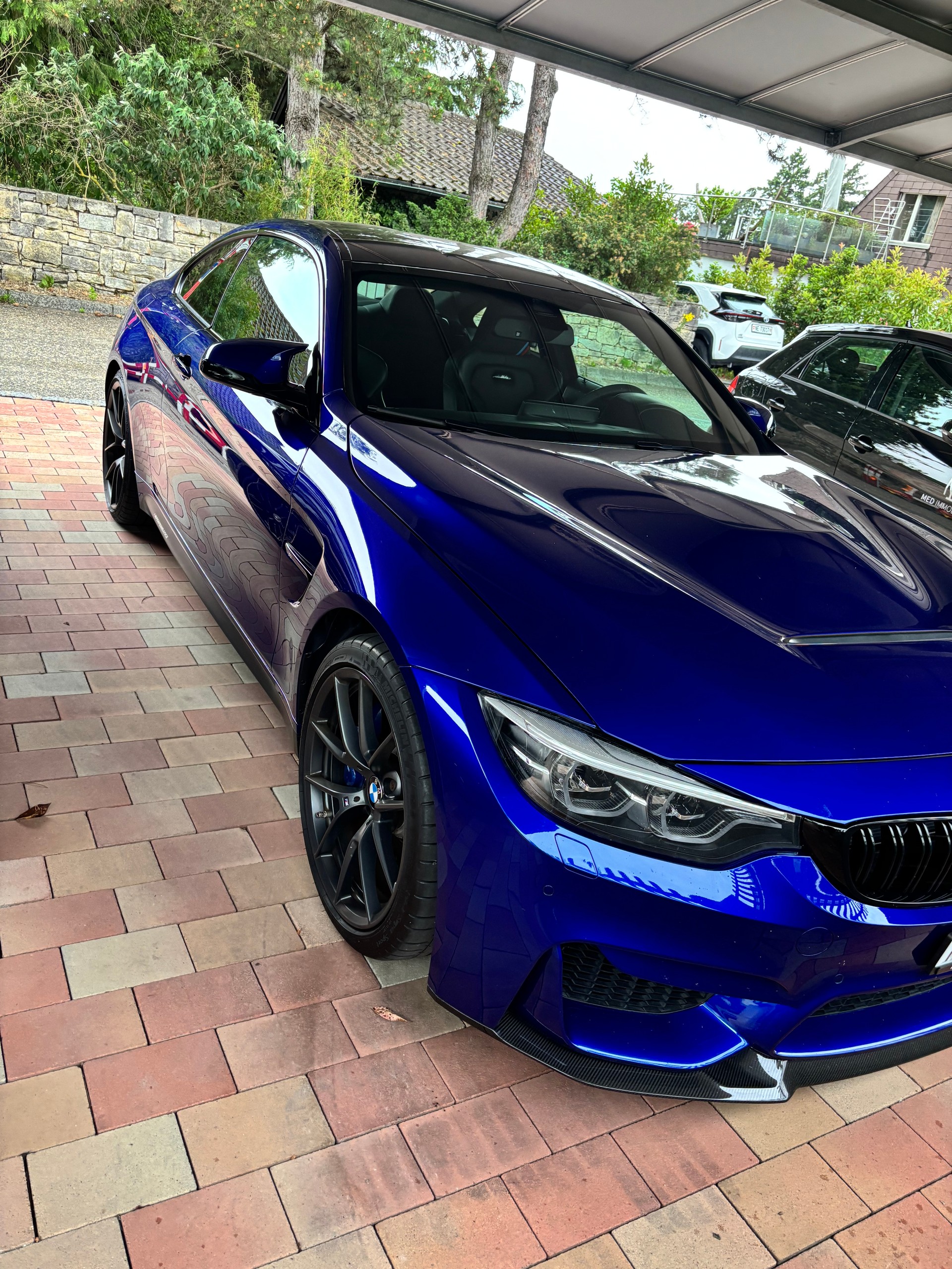BMW M4-image-4
