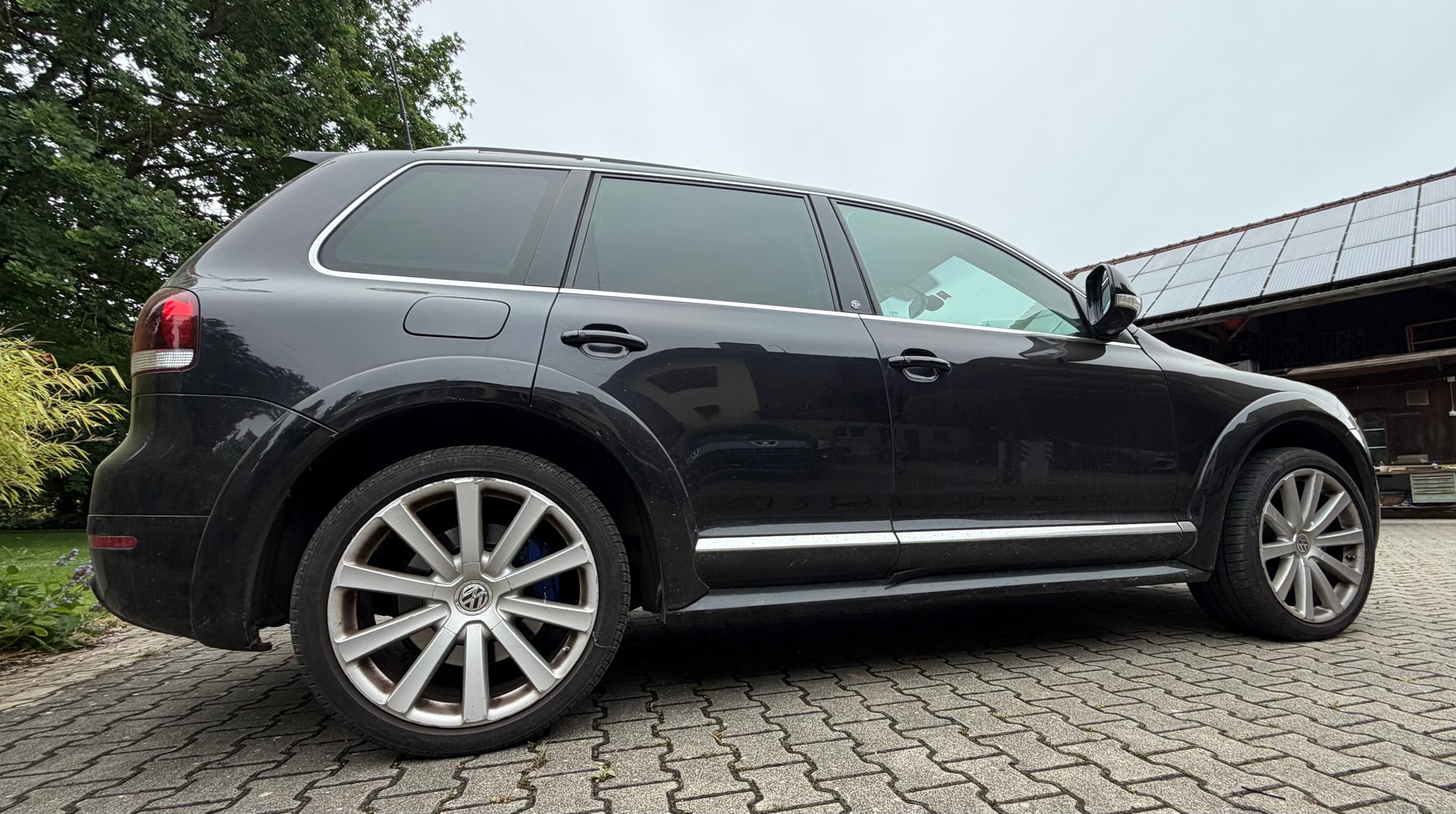 VW Touareg R50 V10 Automatic-image-4