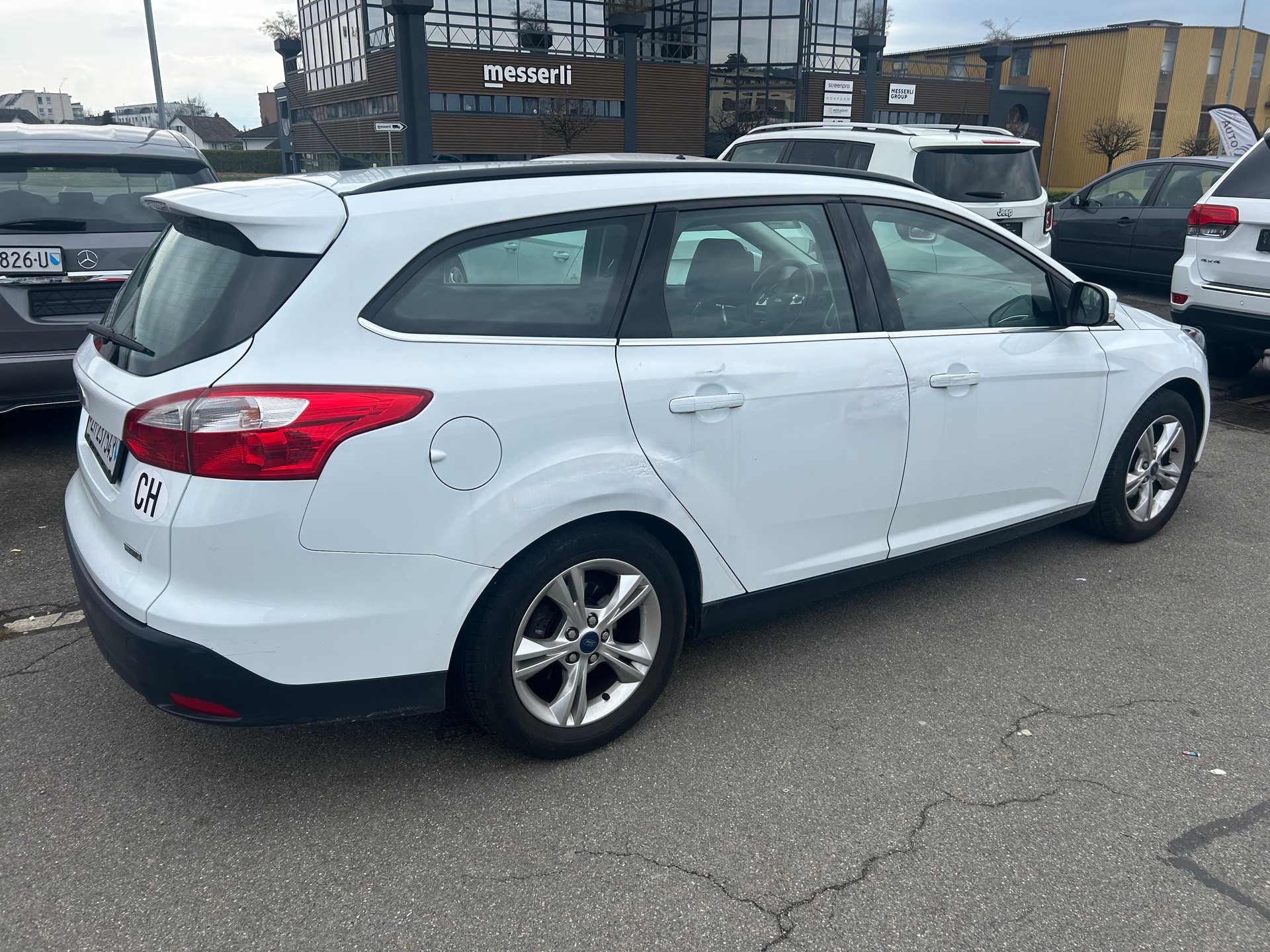 FORD Focus 1.0 SCTi Carving-image-9