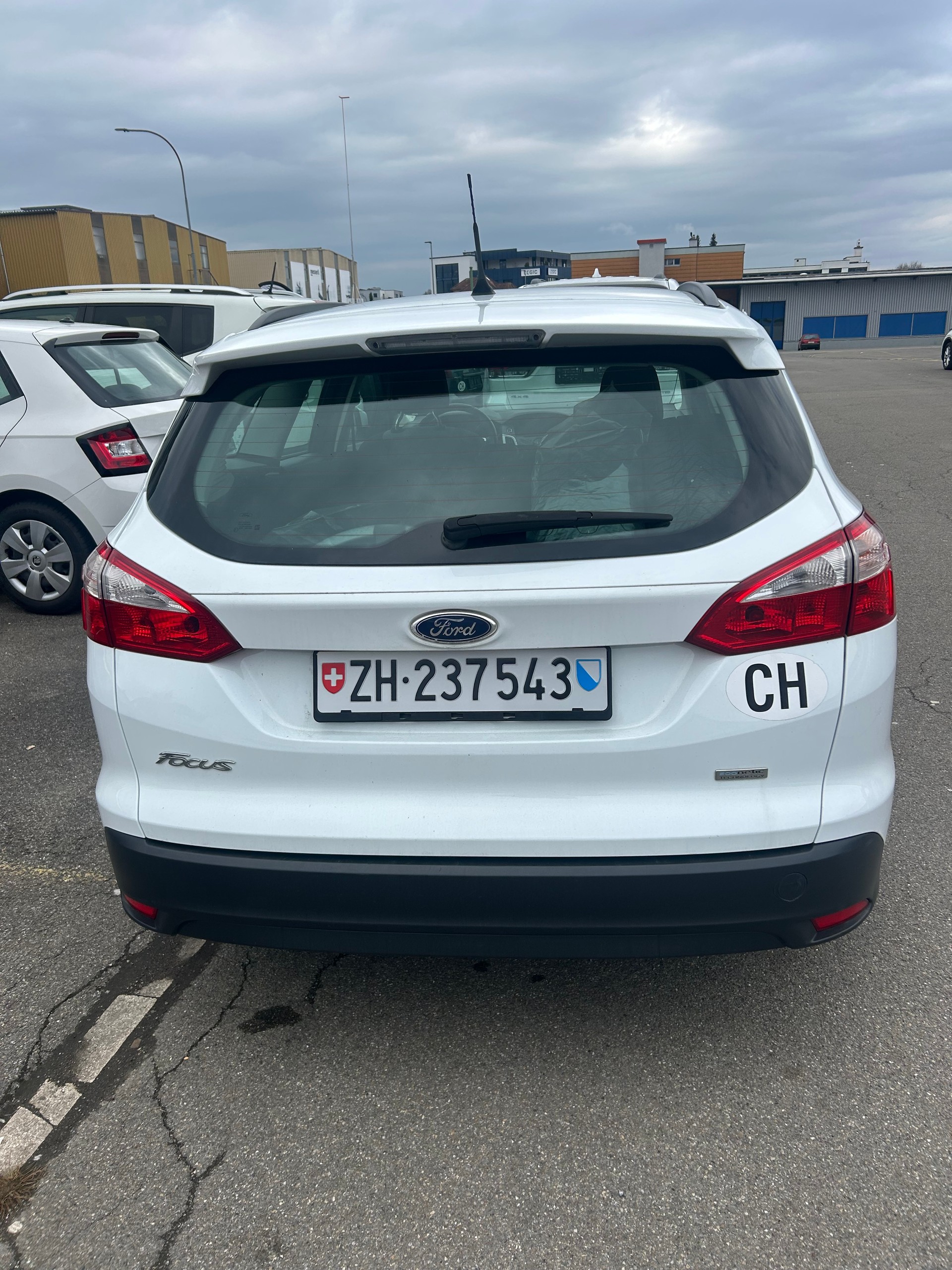 FORD Focus 1.0 SCTi Carving-image-10
