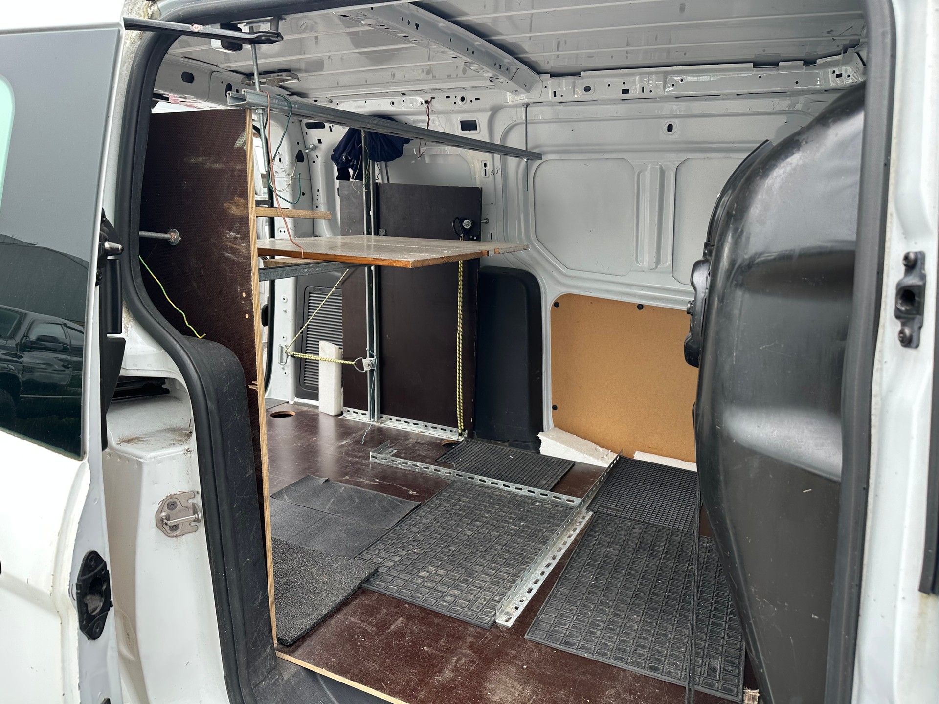 FORD Transit Connect Van T210 1.6 TDCi Trend-image-10