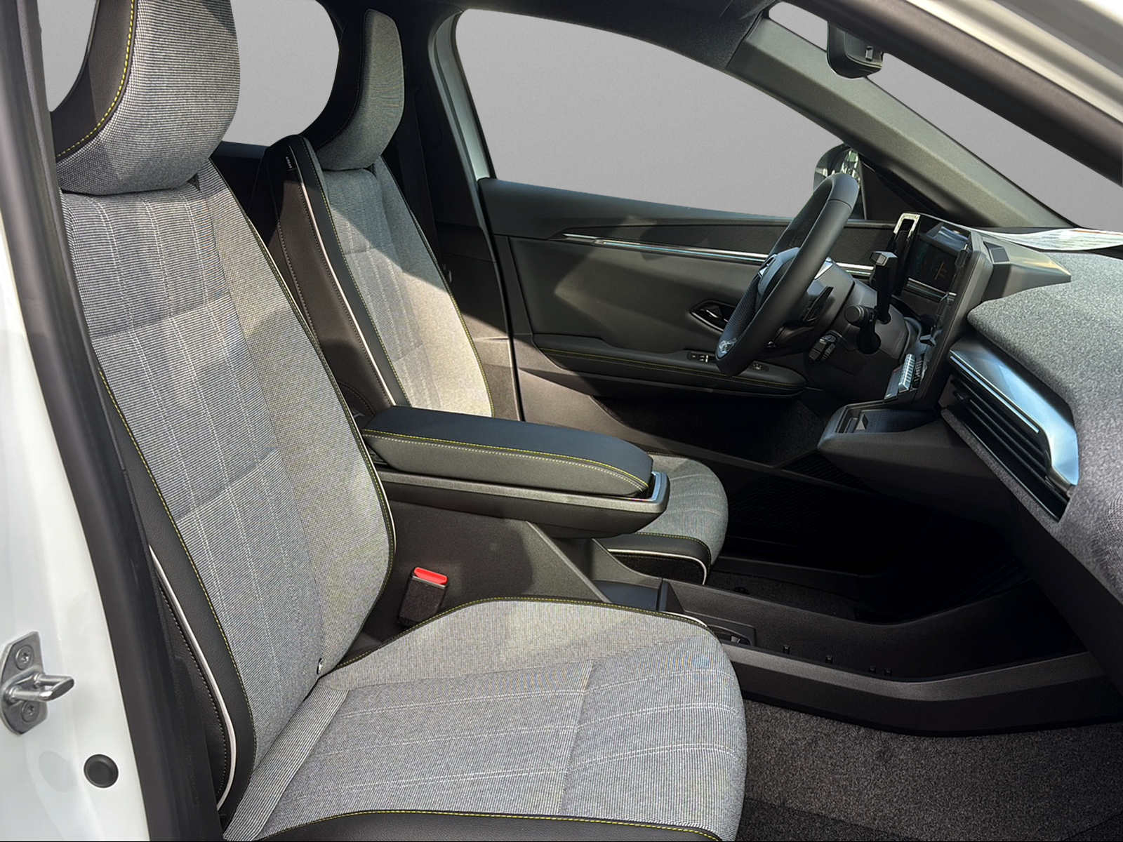 RENAULT Mégane E-TECH EV60 Techno-image-9
