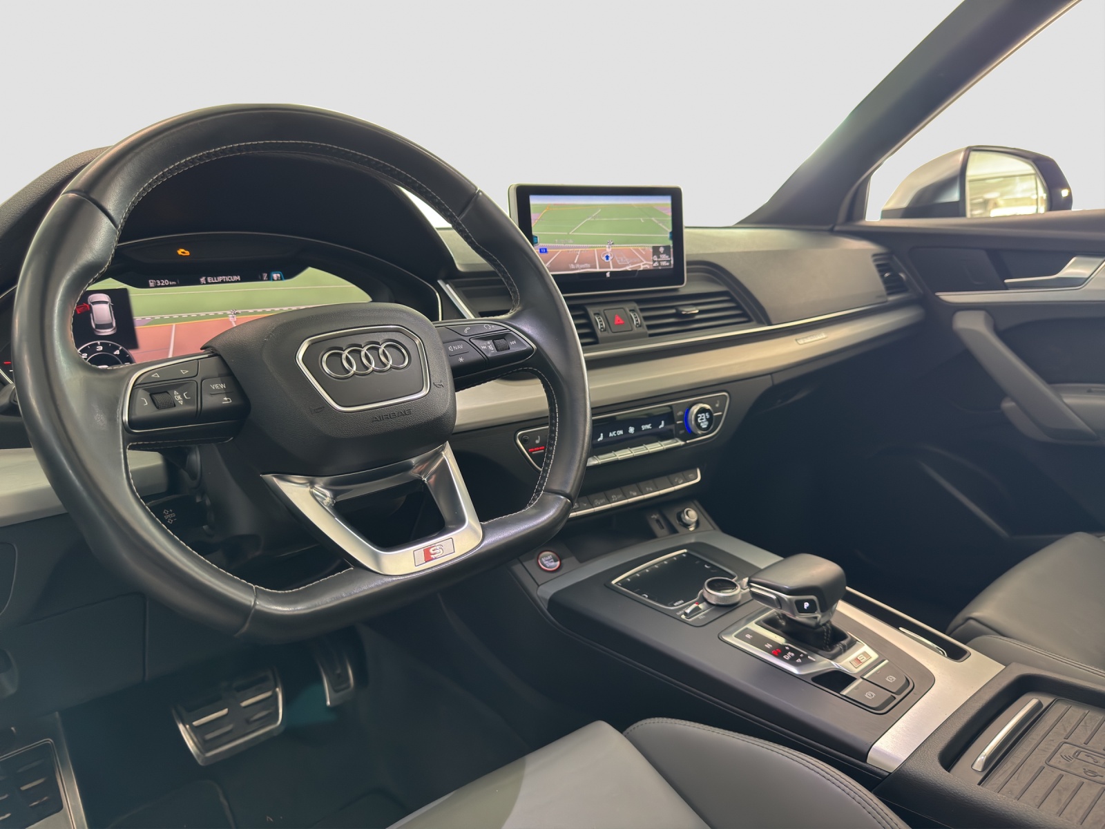 AUDI SQ5 TDI quattro tiptronic-image-6