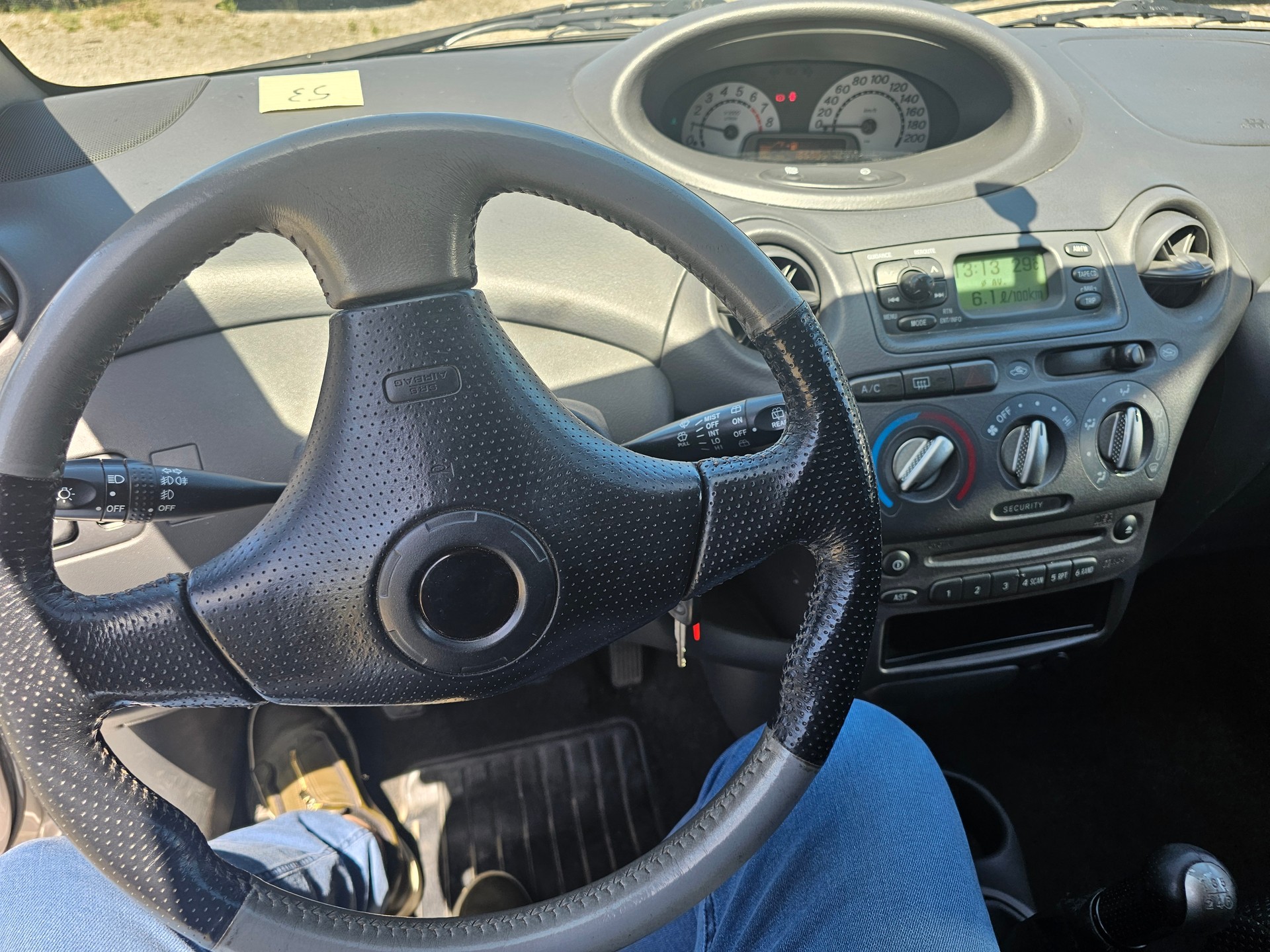 TOYOTA Yaris 1.5 TS-image-6