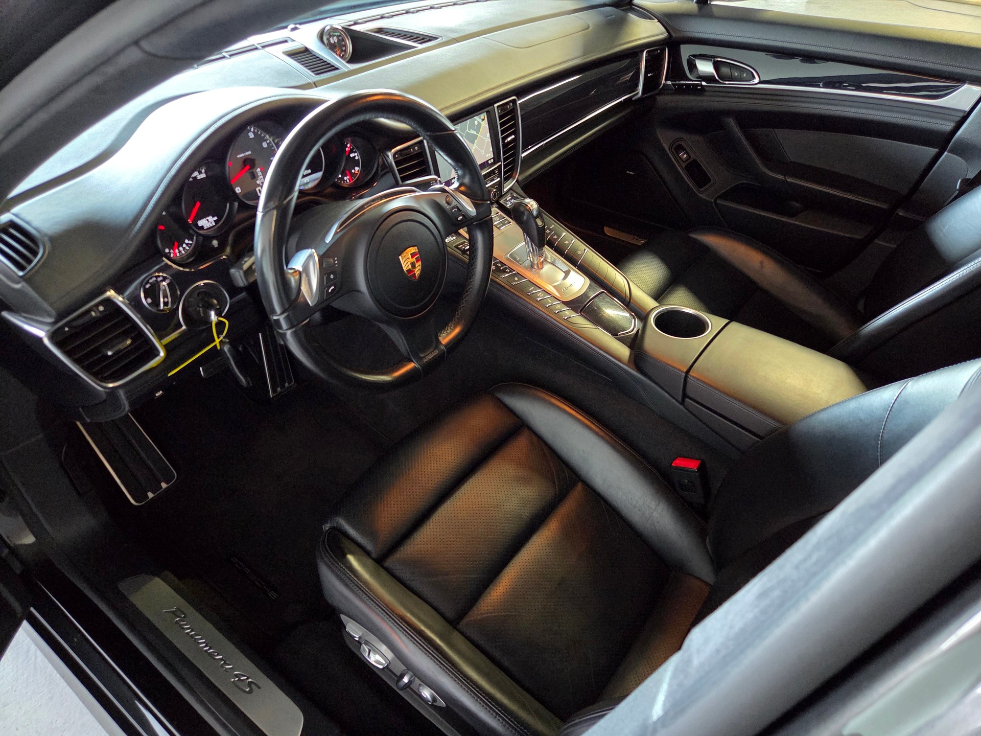 PORSCHE Panamera 3.0 V6 4S PDK-image-3