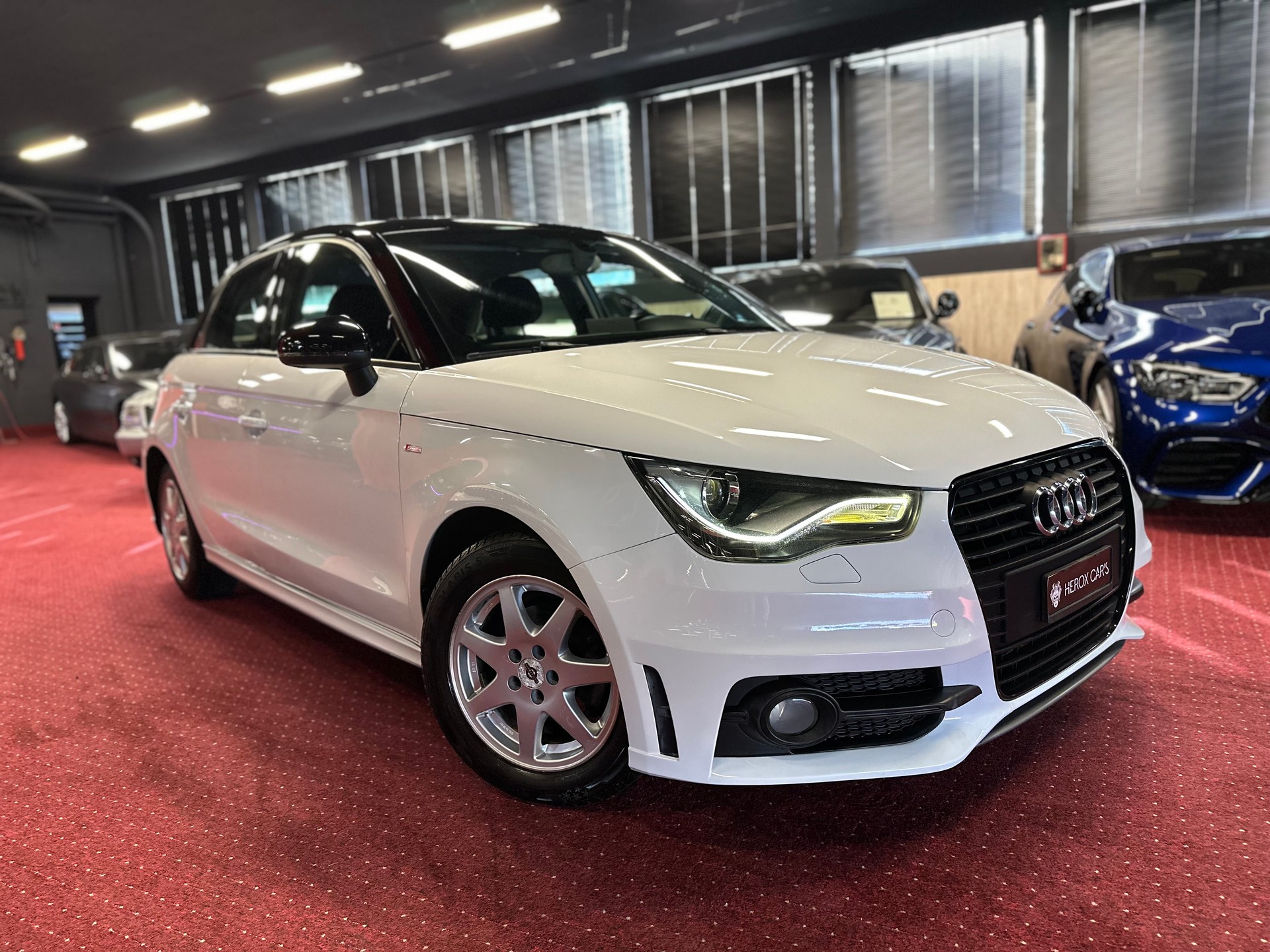 AUDI A1 Sportback 1.2 TFSI S-Line / ** Frisch ab MFK & Service / 12 MT Garantie **-image-2