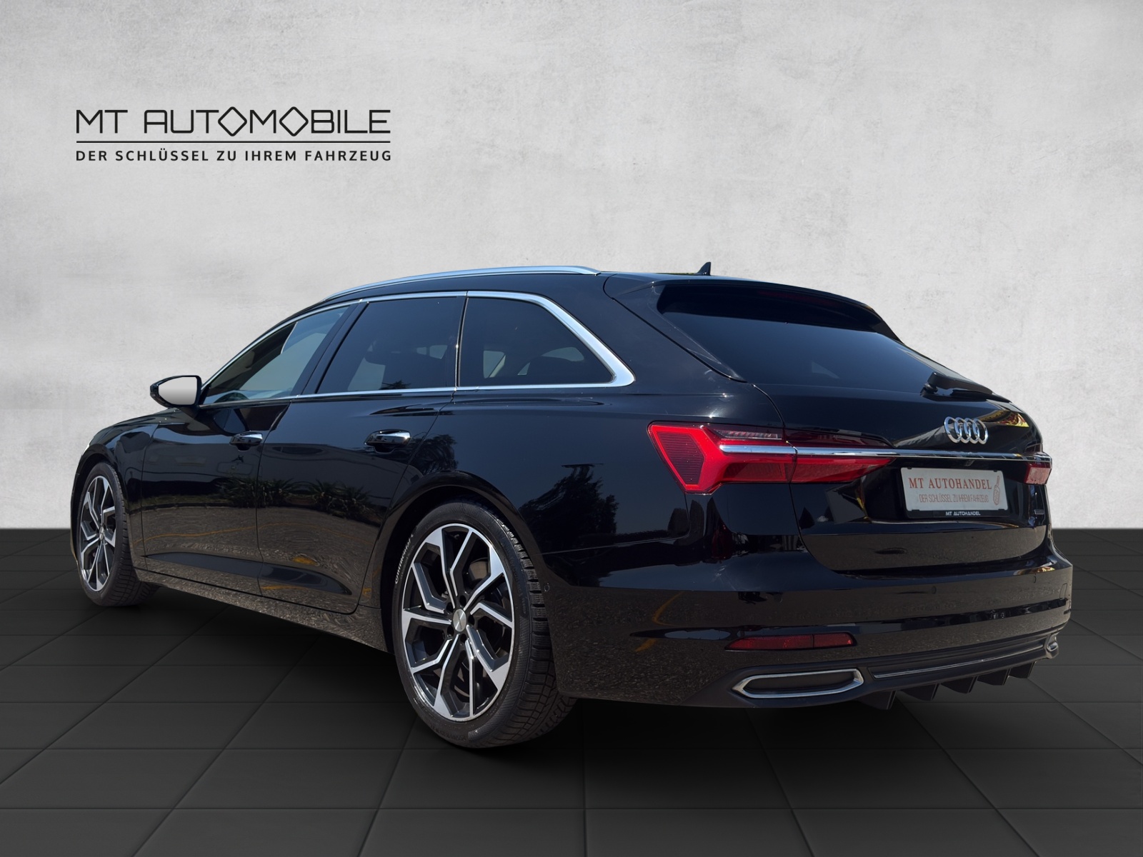AUDI A6 Avant 45 TFSI quattro S-tronic-image-3